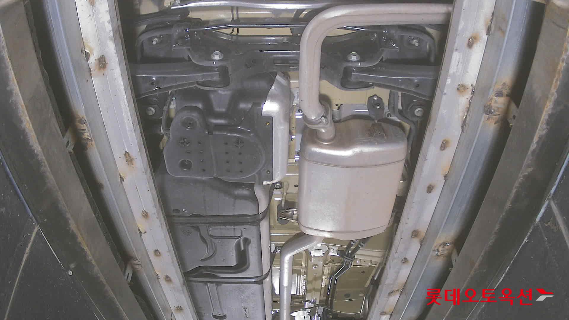 2023 - kia carnival
