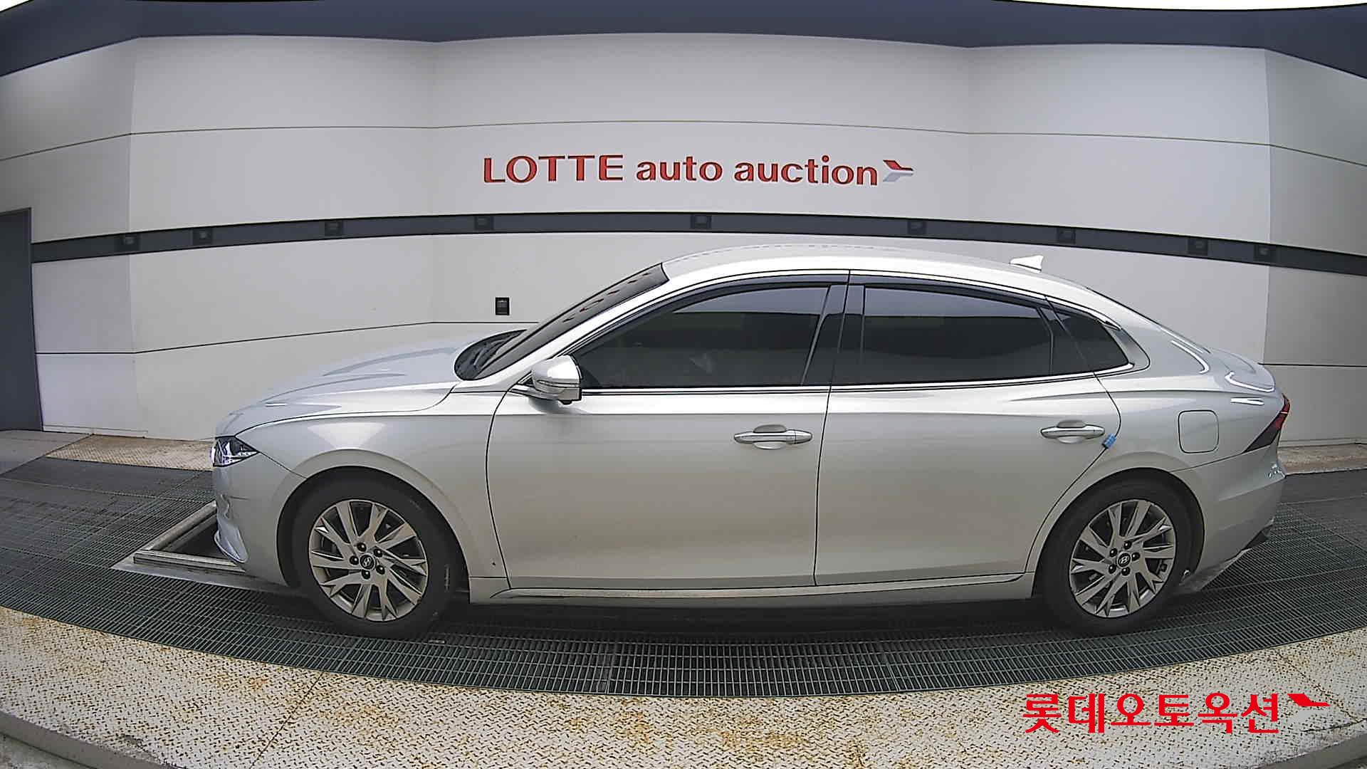 2020 - hyundai grandeur