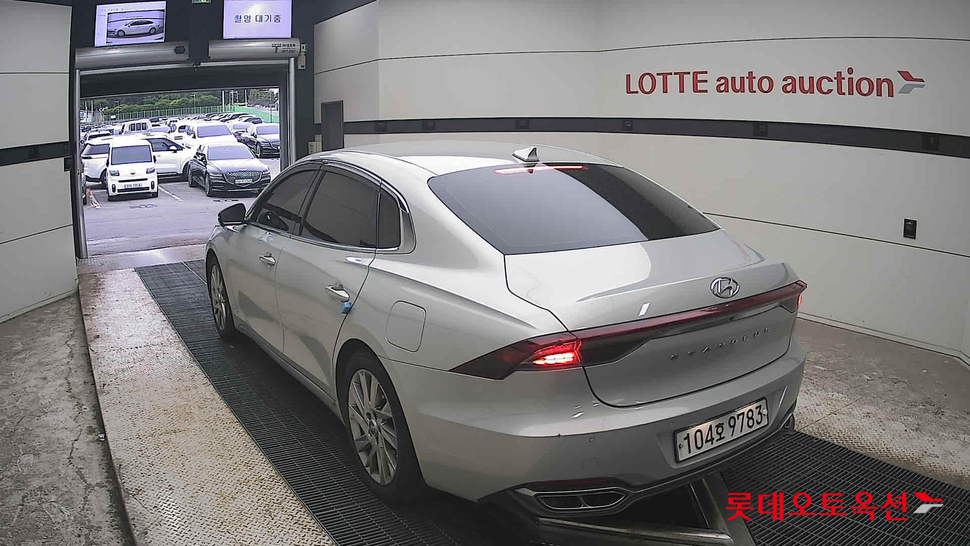 2020 - hyundai grandeur