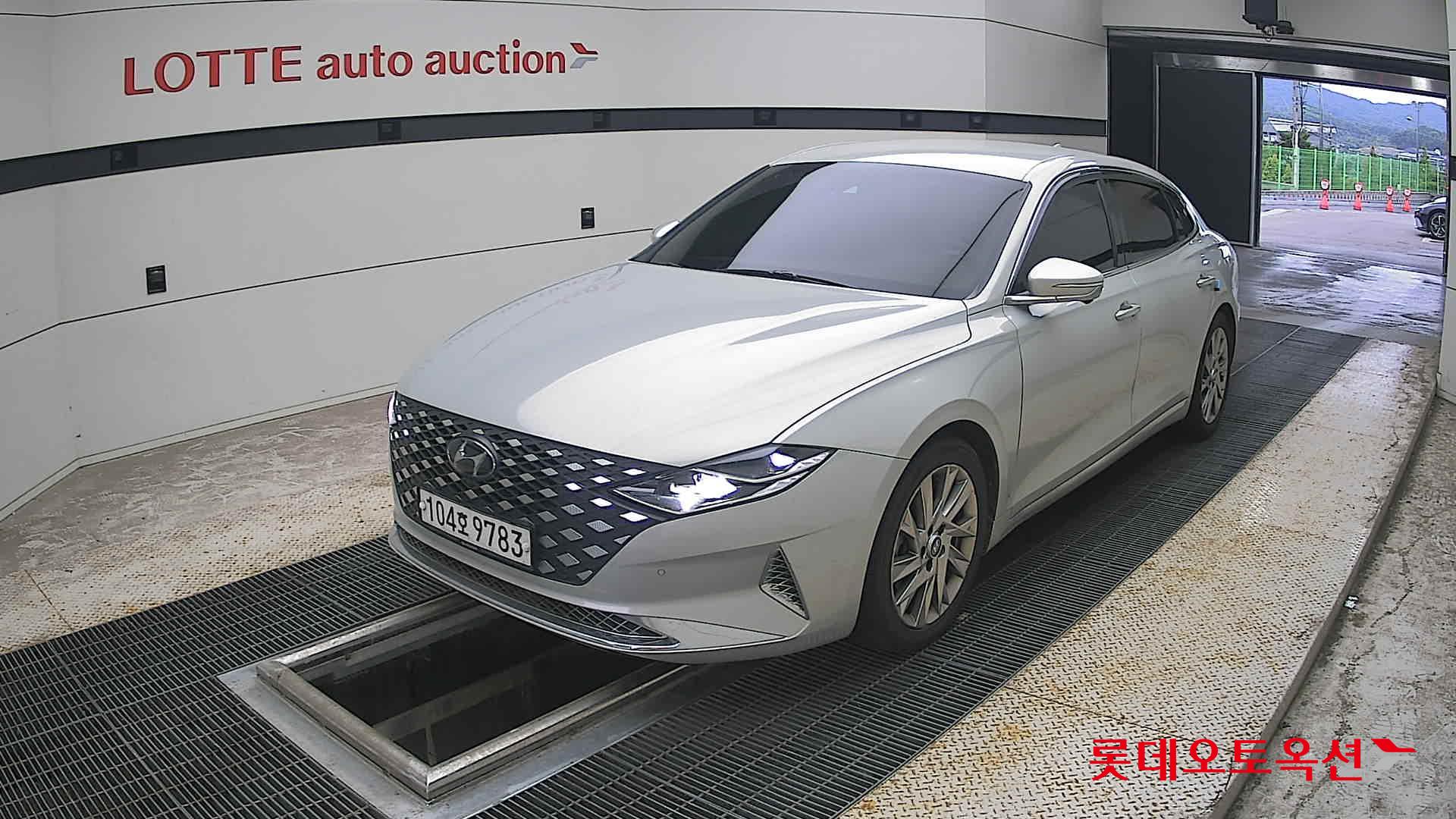 2020 - hyundai grandeur