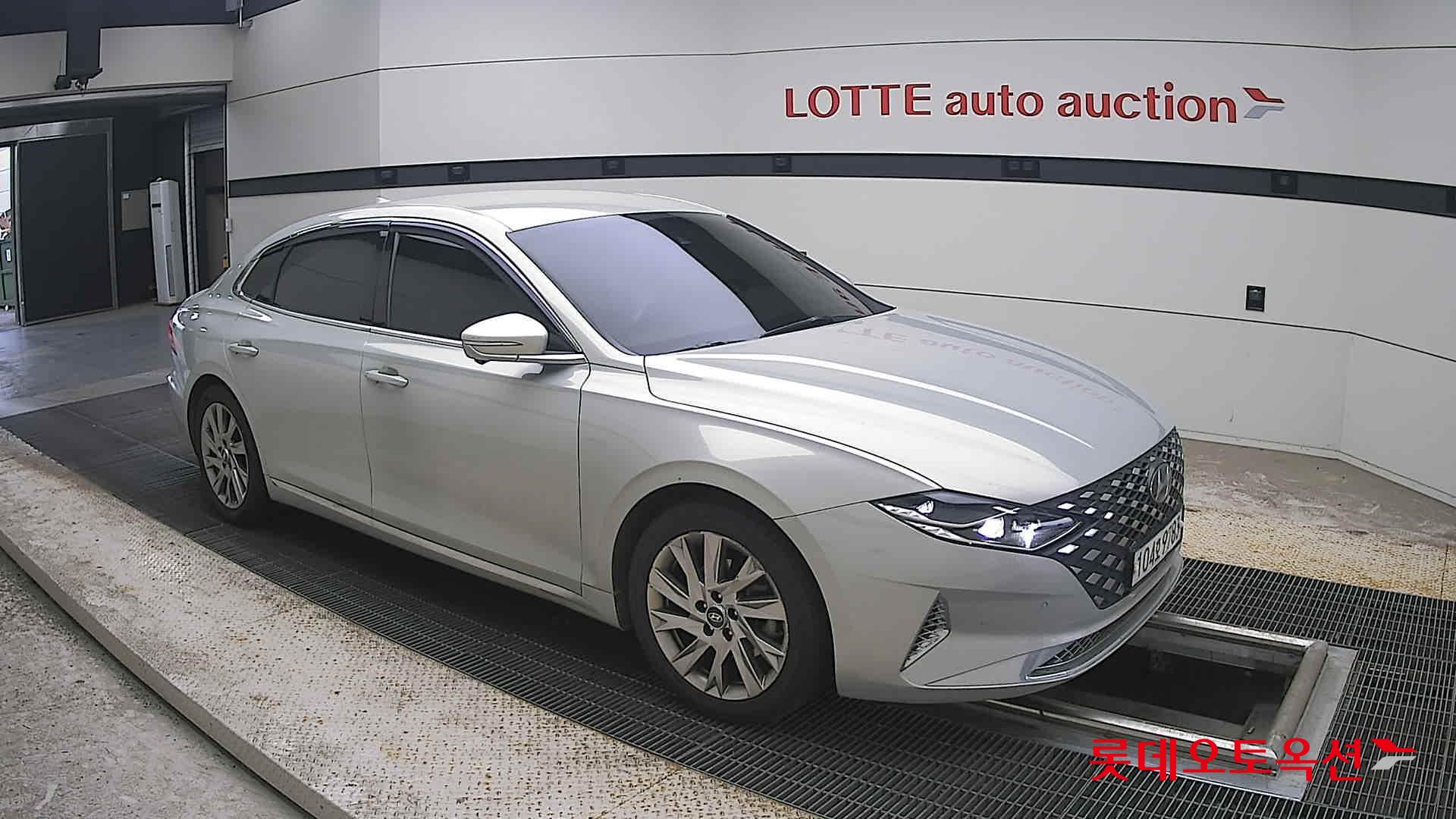 2020 - hyundai grandeur