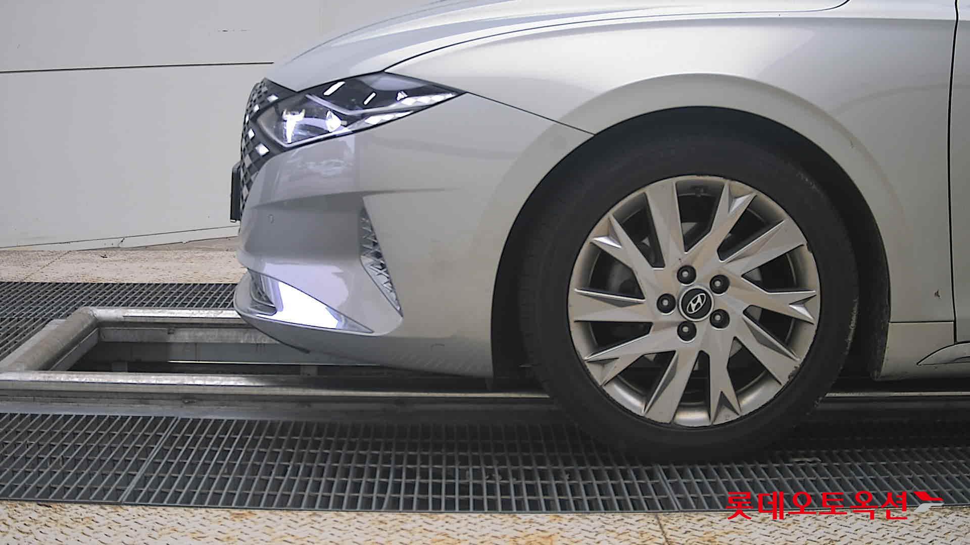 2020 - hyundai grandeur