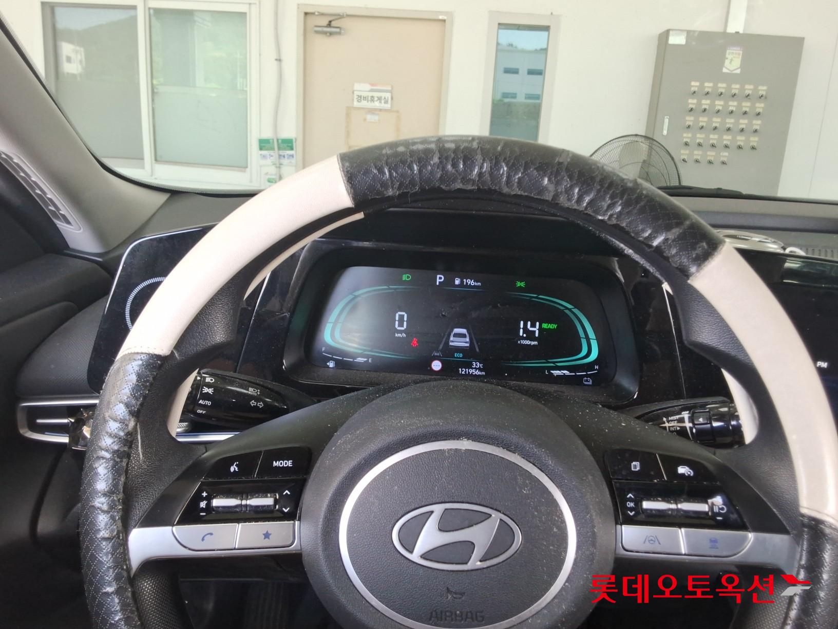 هيونداي أفانتي 2024 SMART