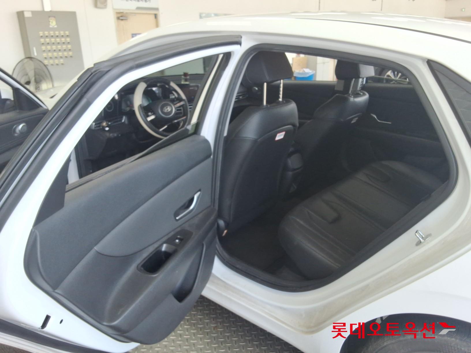 هيونداي أفانتي 2024 SMART