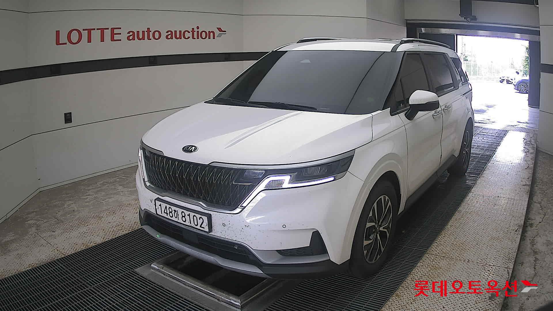 2021 - kia carnival