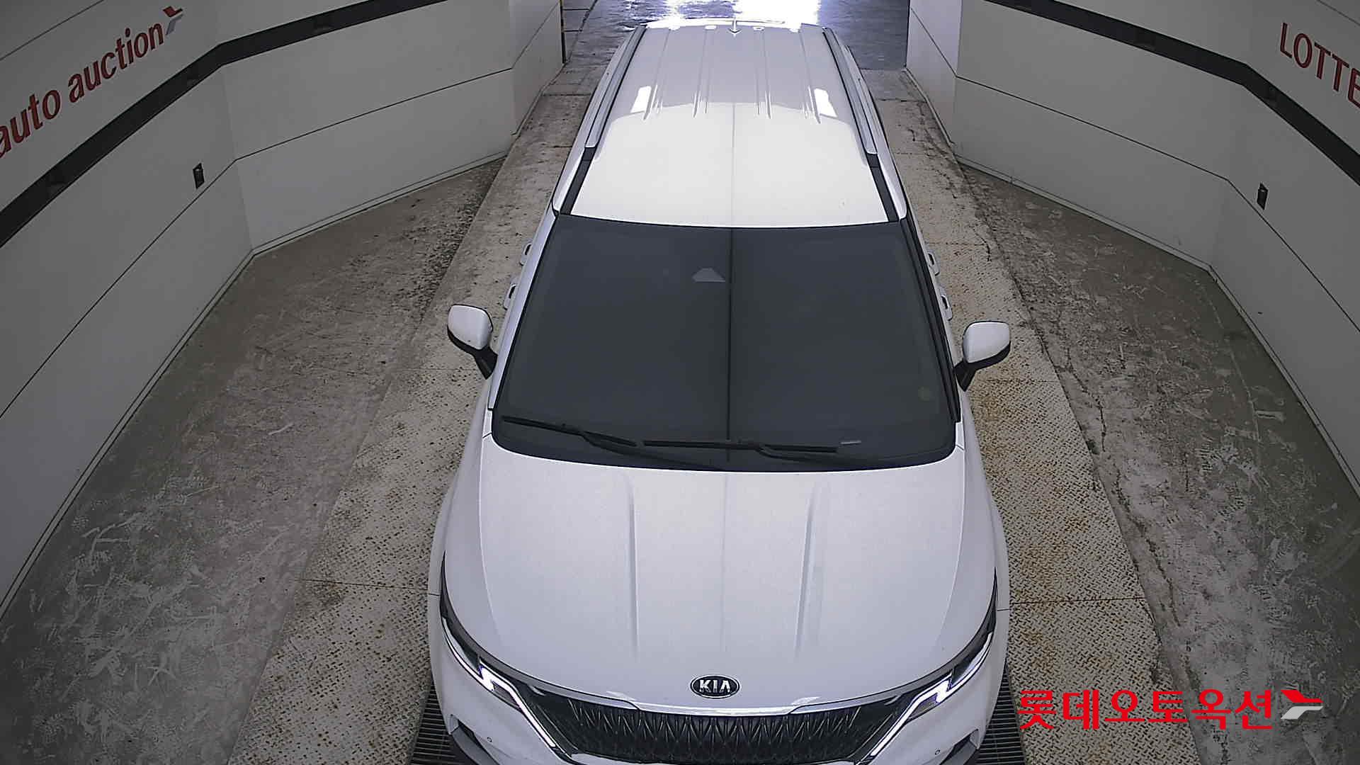 2021 - kia carnival