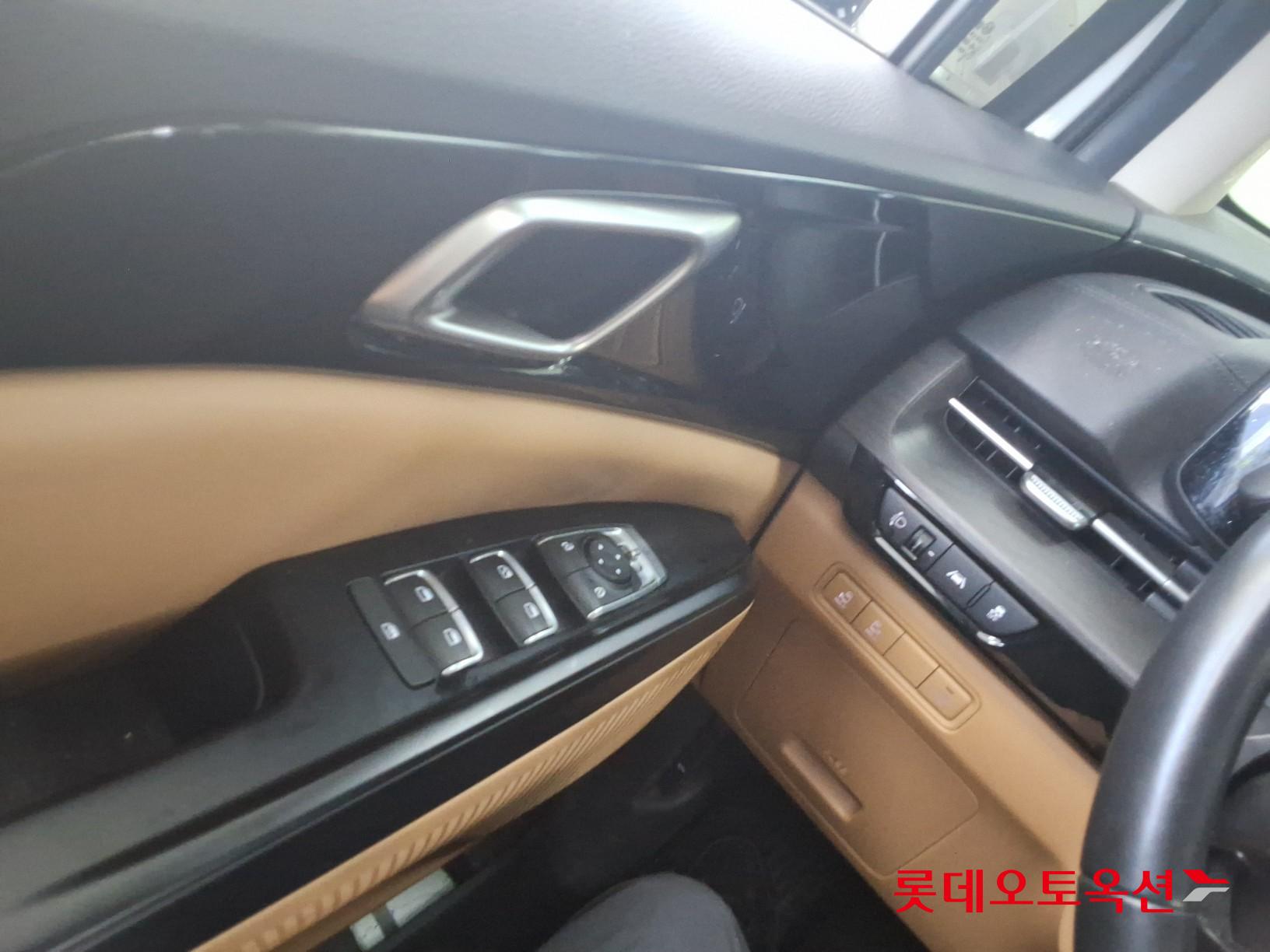 2021 - kia carnival