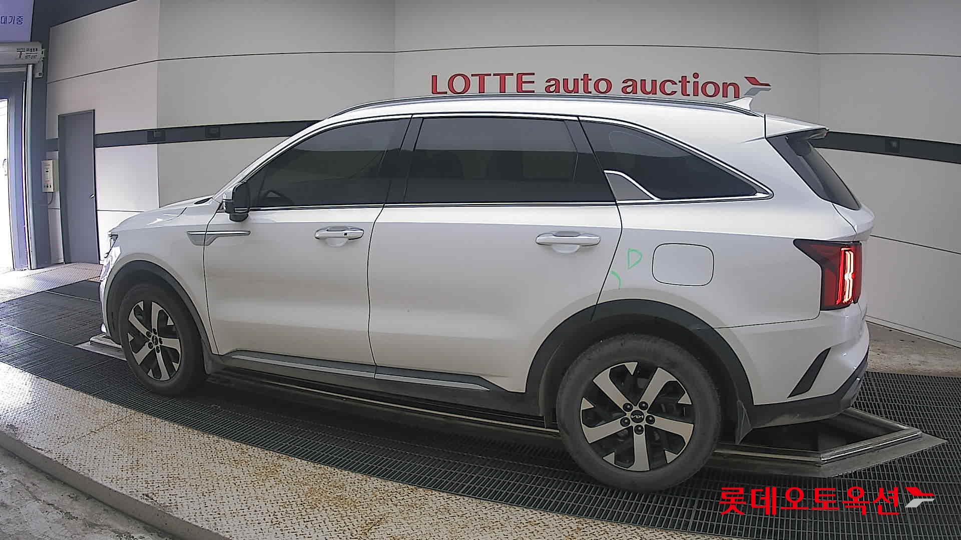 2023 - kia sorento