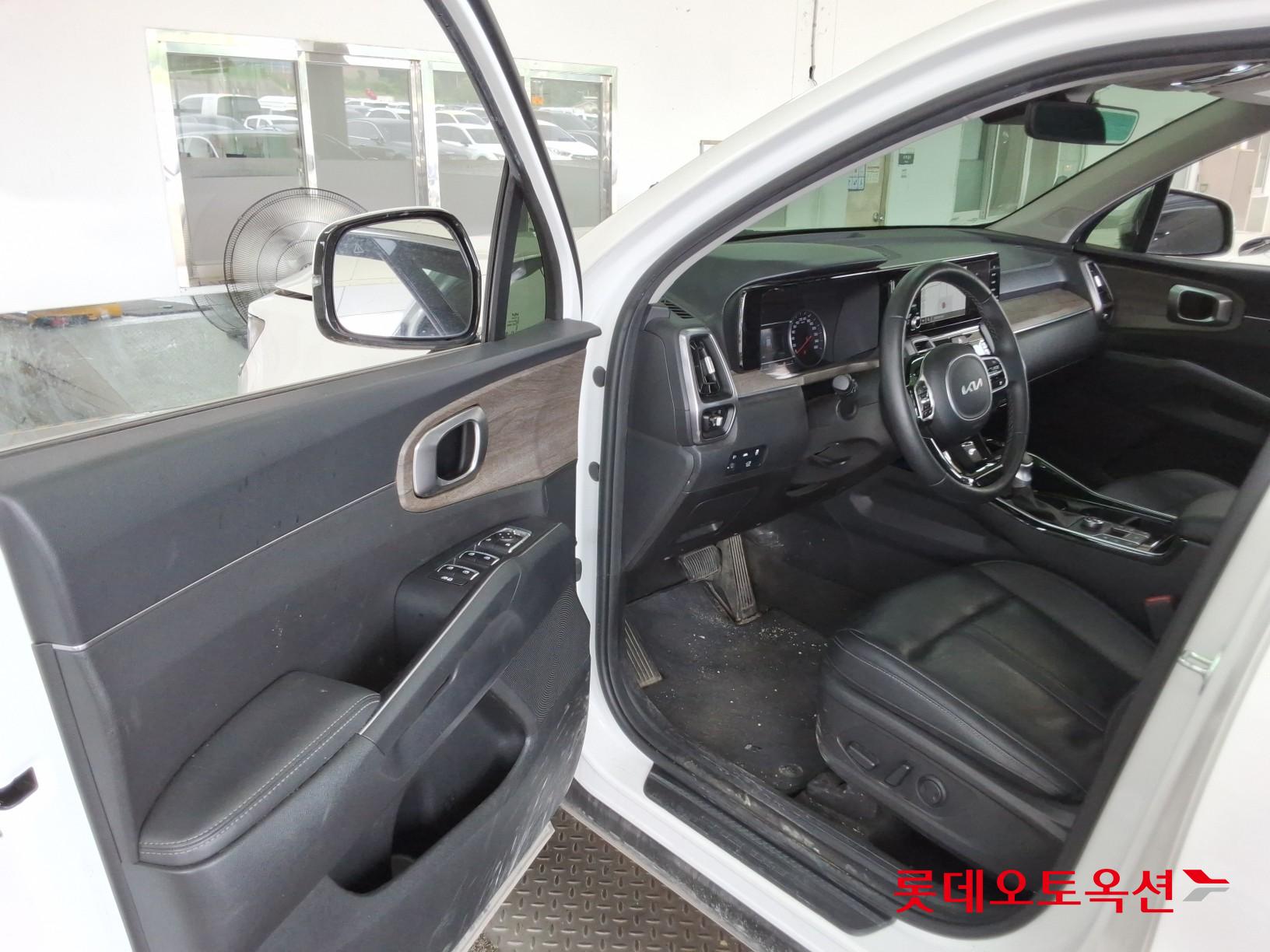 2023 - kia sorento