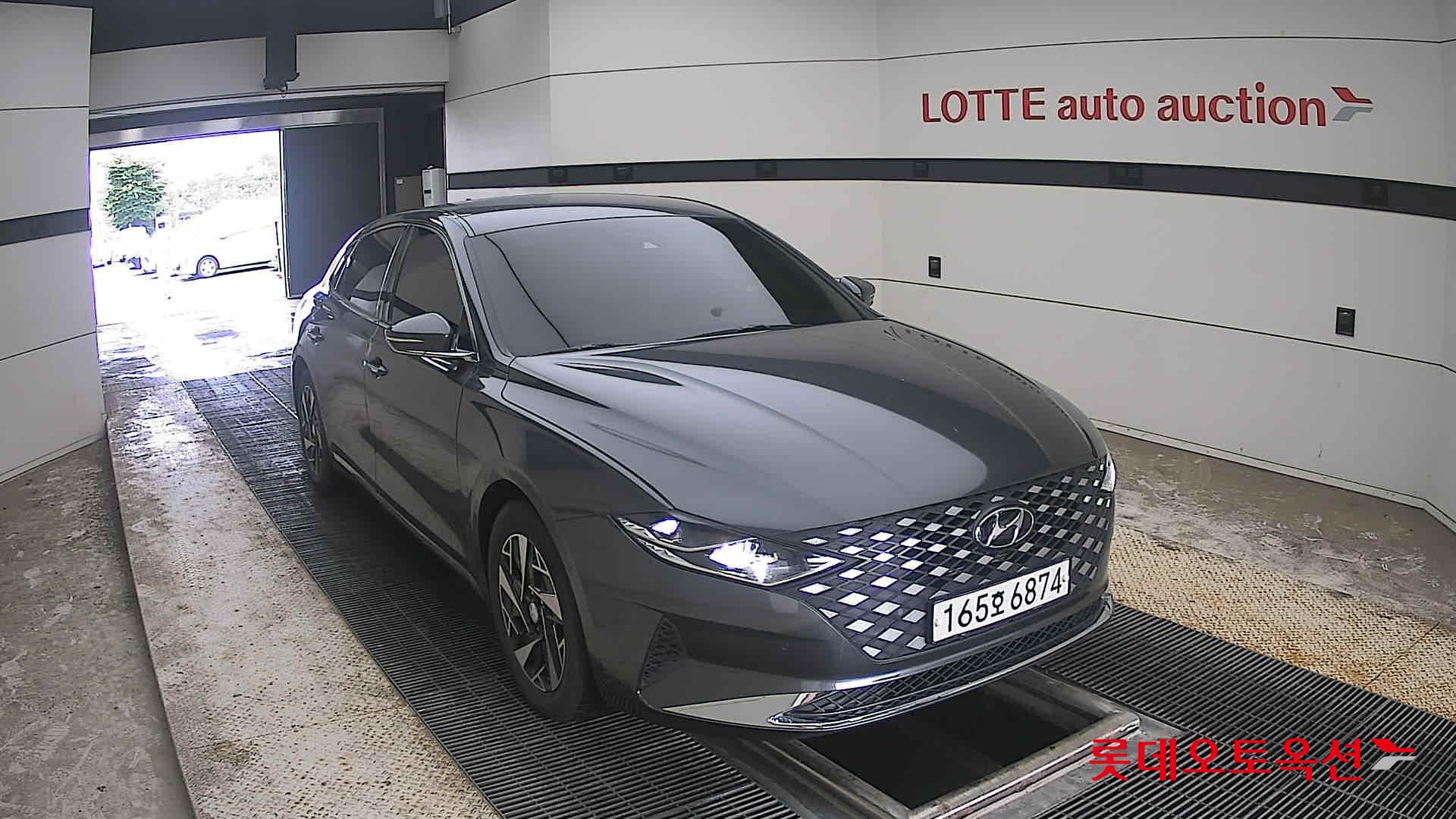 2022 - hyundai grandeur