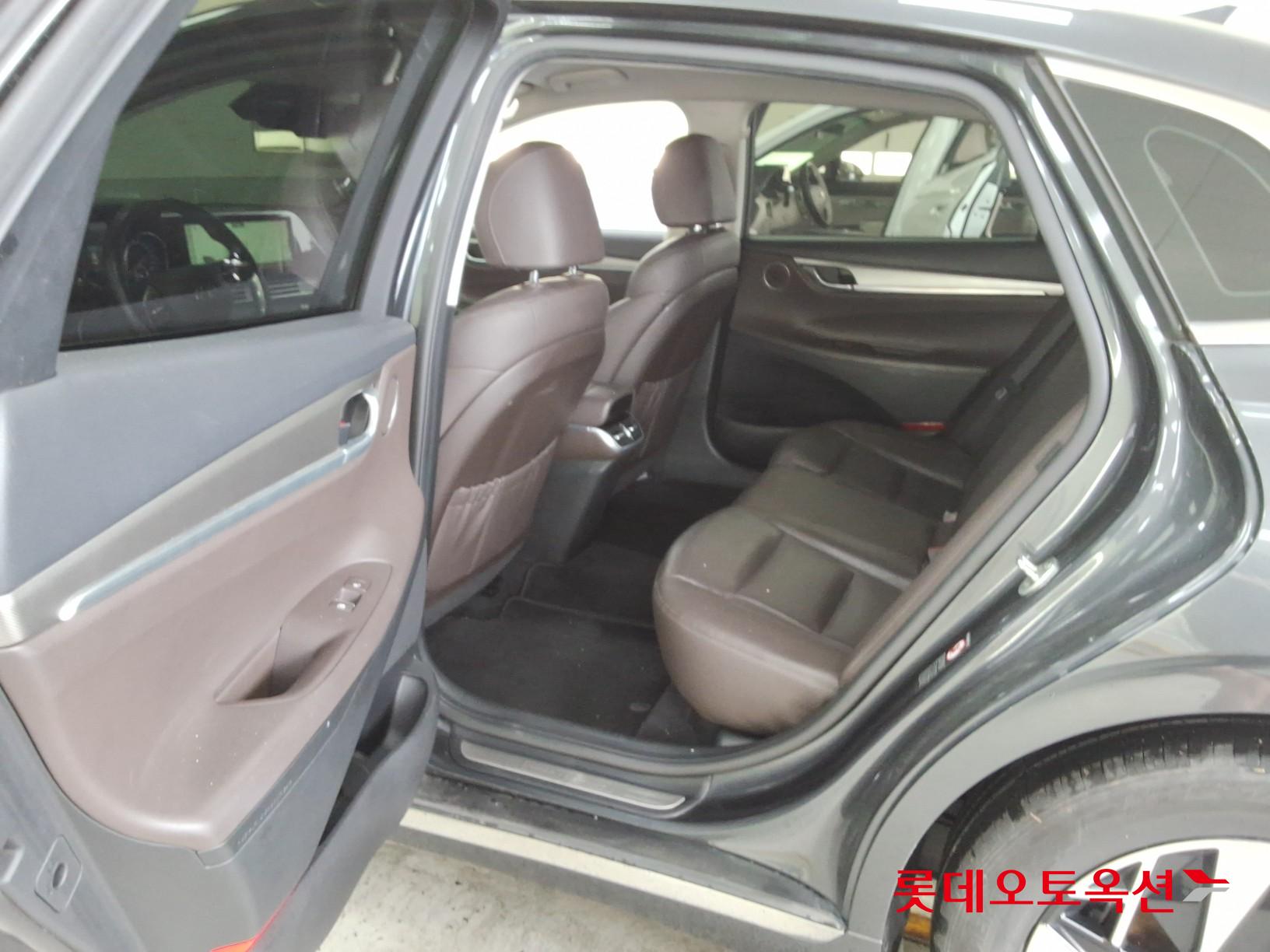 2022 - hyundai grandeur
