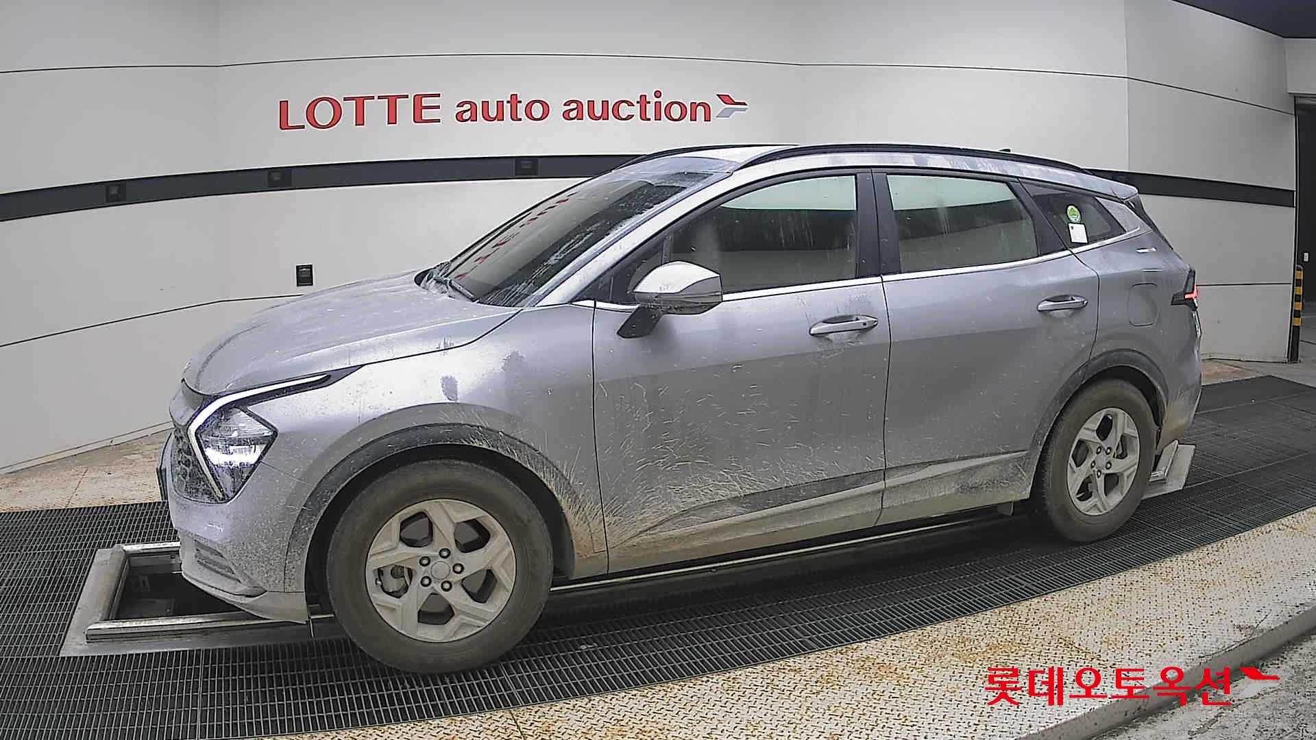 2022 - kia sportage