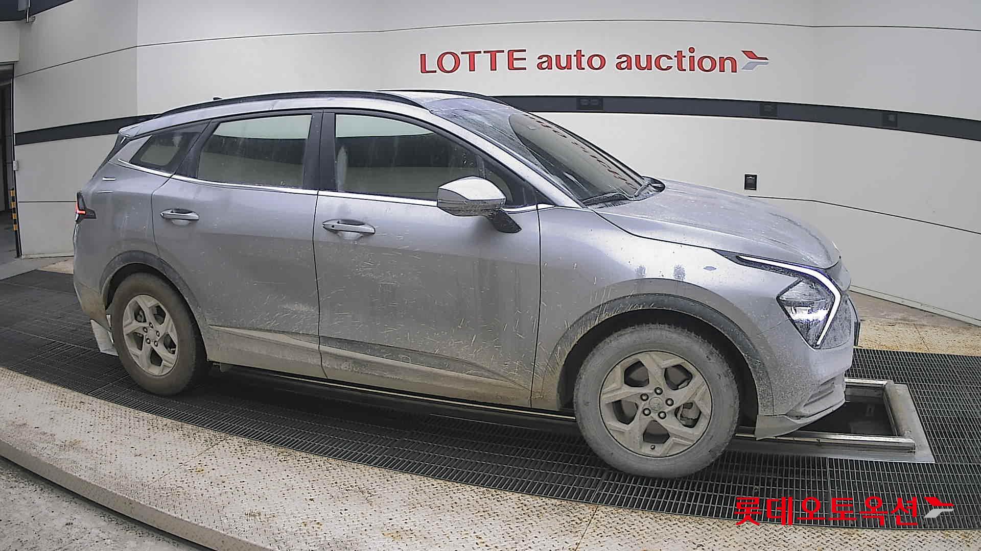 2022 - kia sportage