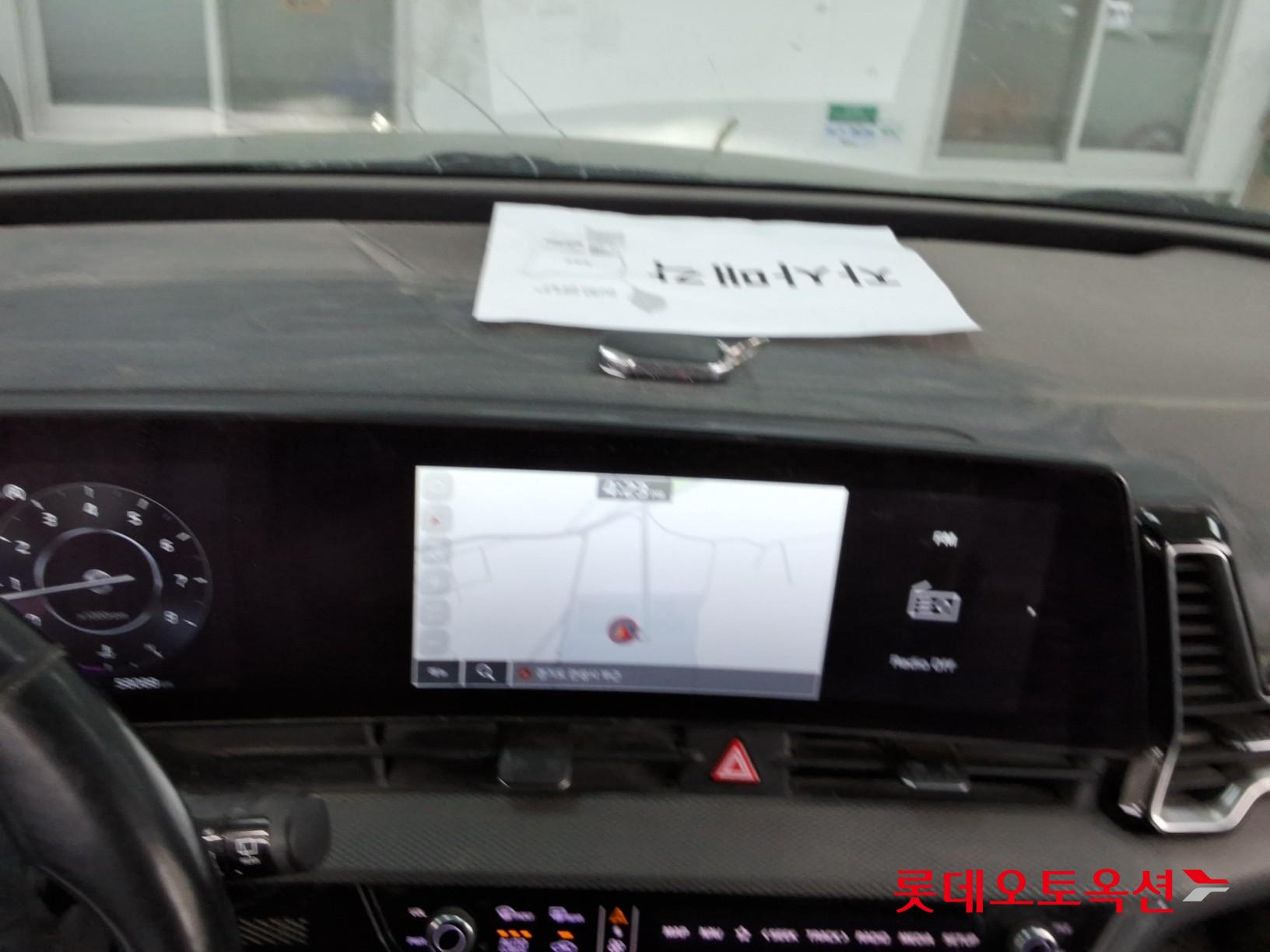 2022 - kia sportage