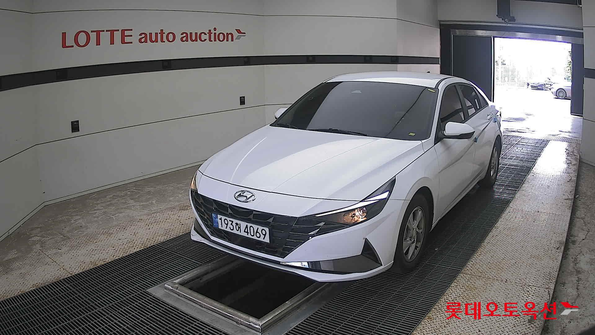 2023 - hyundai avante