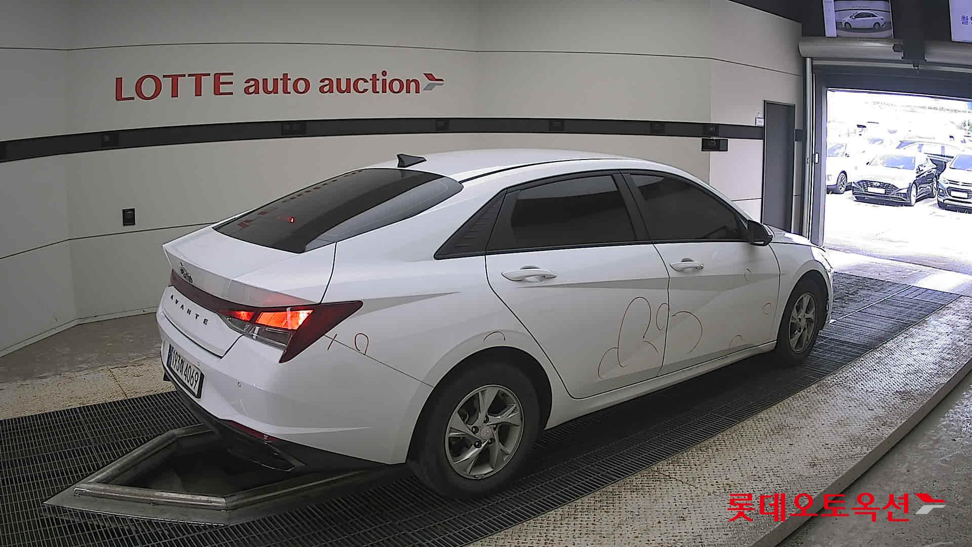 2023 - hyundai avante