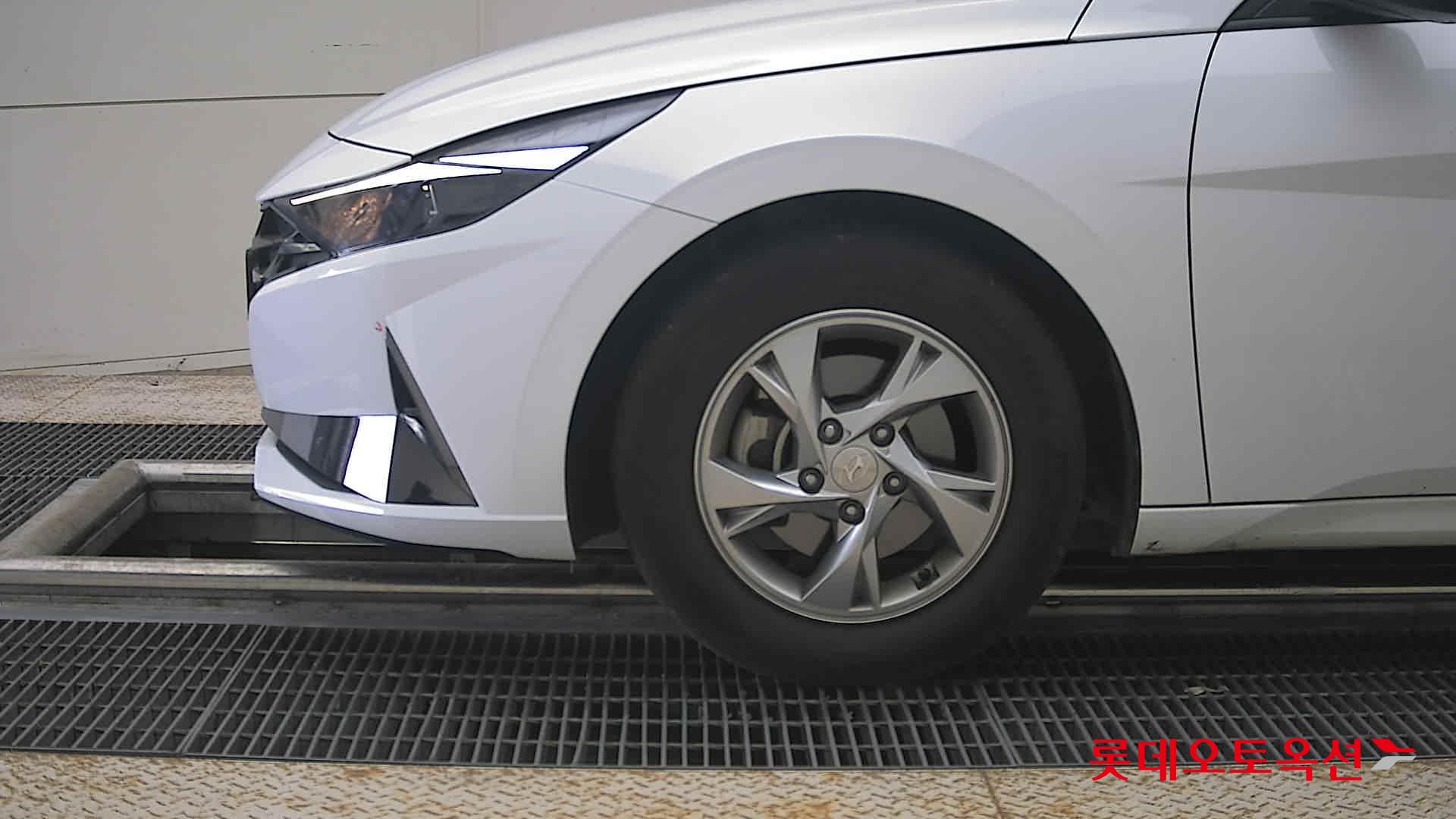 2023 - hyundai avante