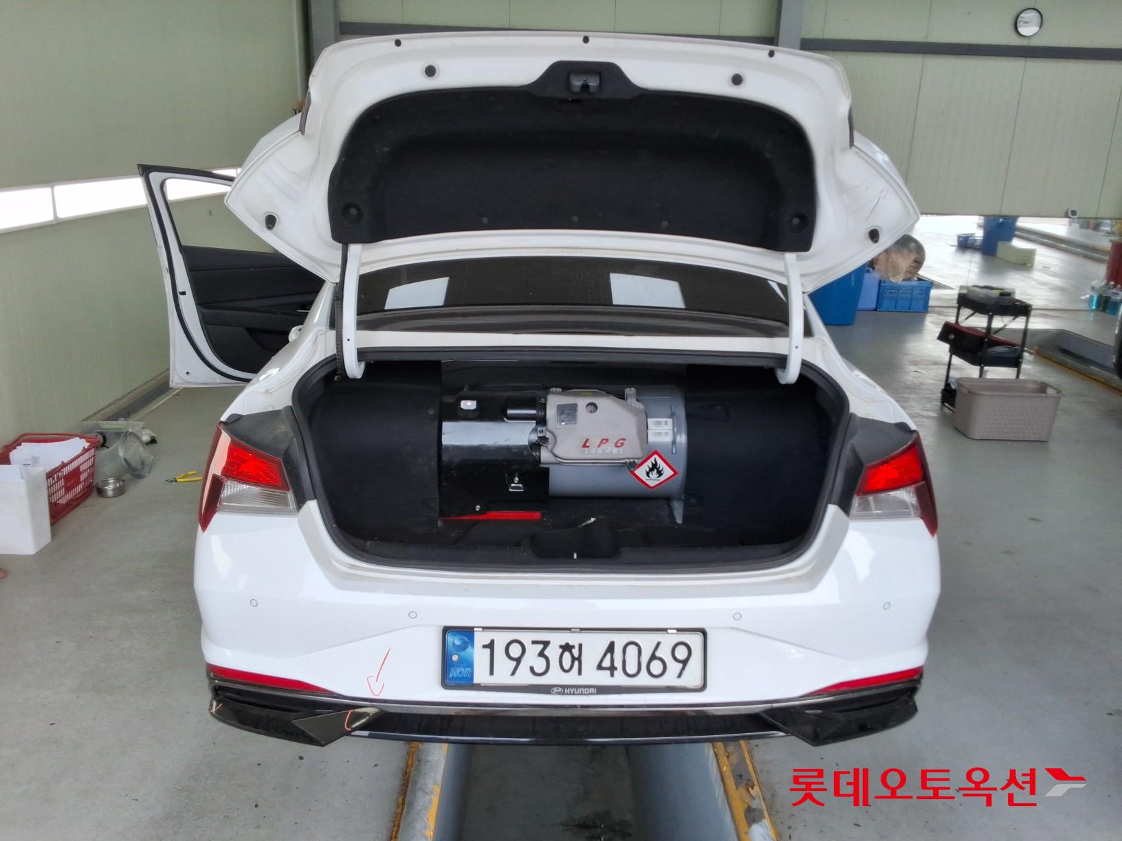 2023 - hyundai avante