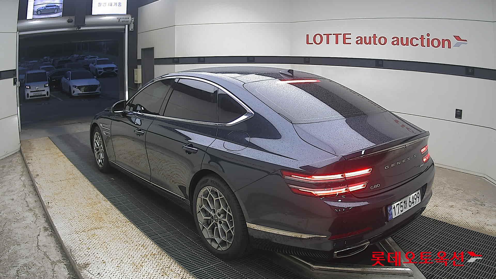2023 - genesis g80
