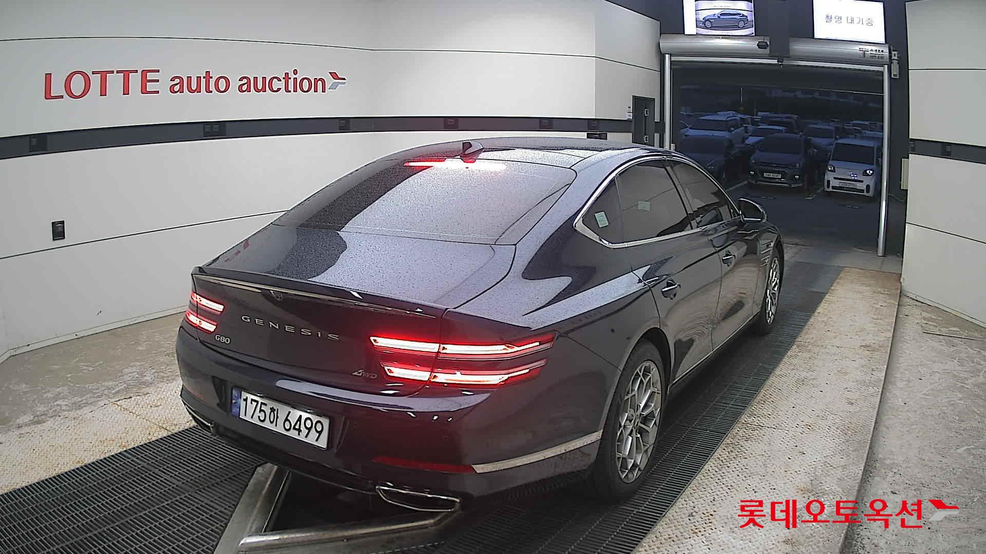 2023 - genesis g80
