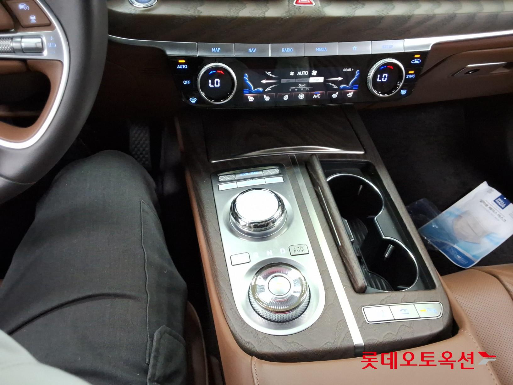 2023 - genesis g80