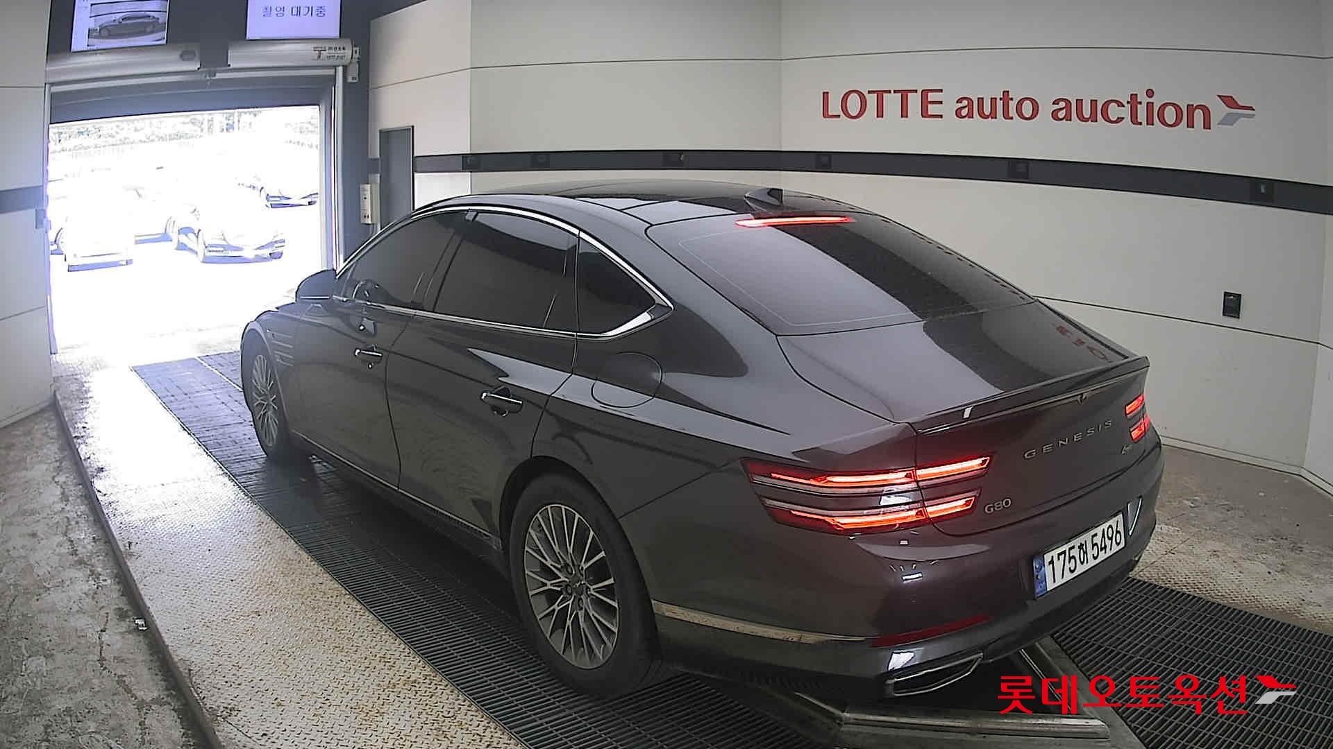 2024 - genesis g80