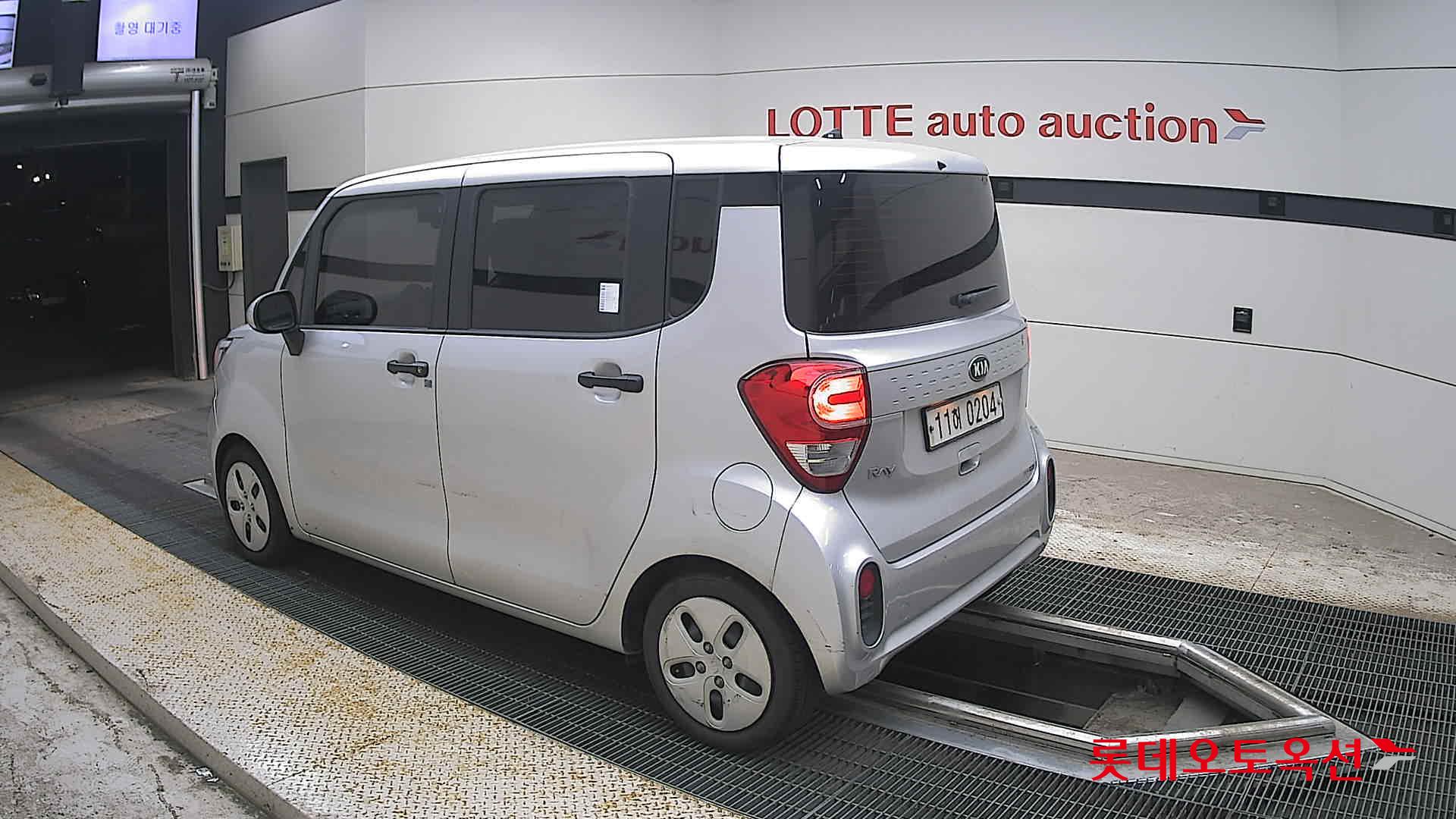 2019 - kia ray