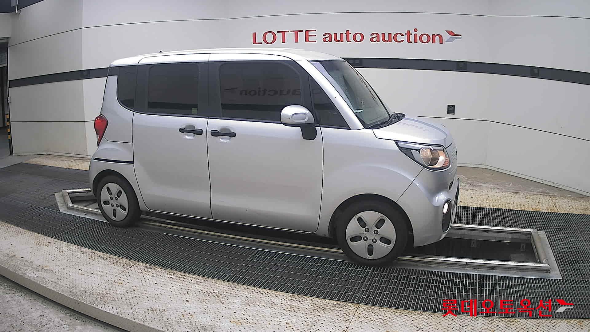 2019 - kia ray