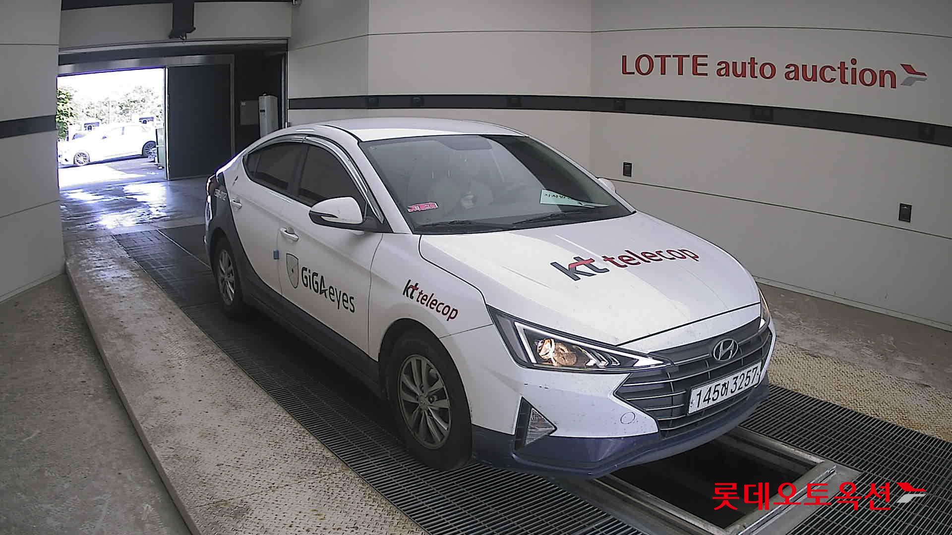2020 - hyundai avante