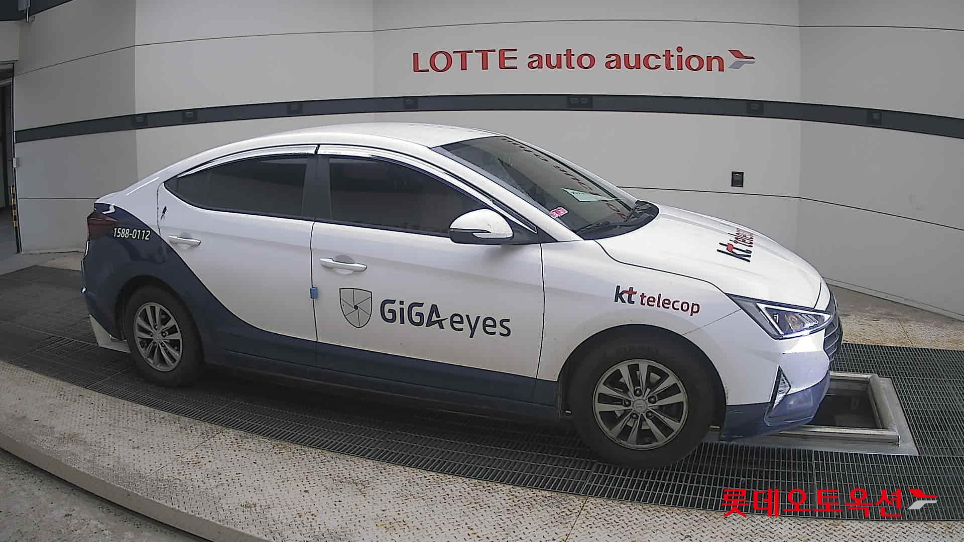 2020 - hyundai avante