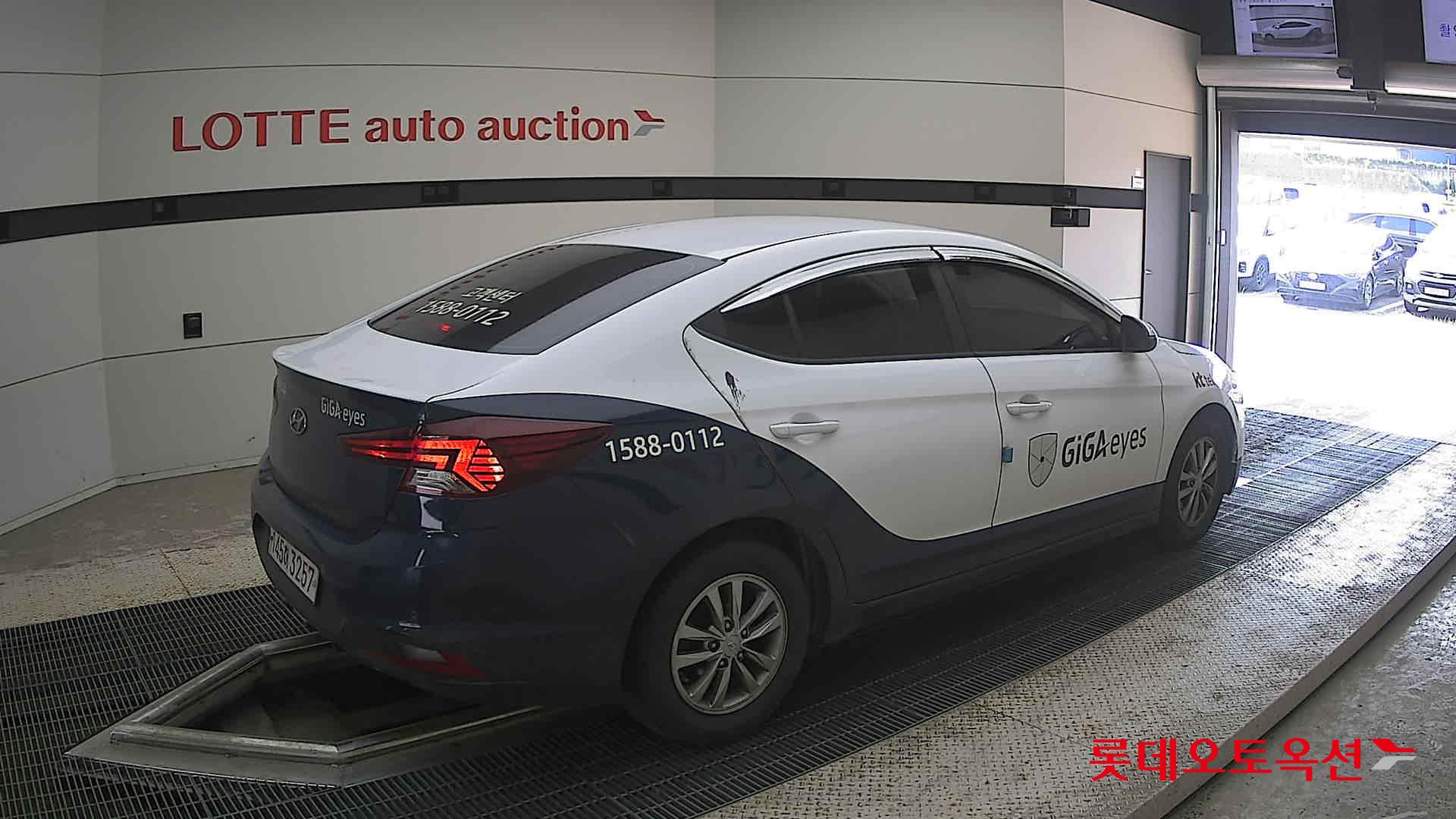 2020 - hyundai avante