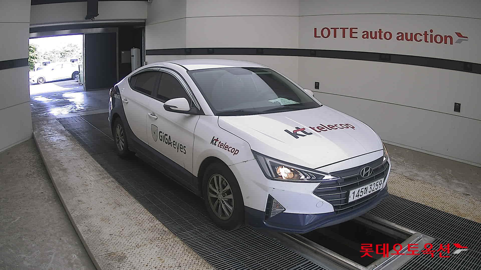 2020 - hyundai avante