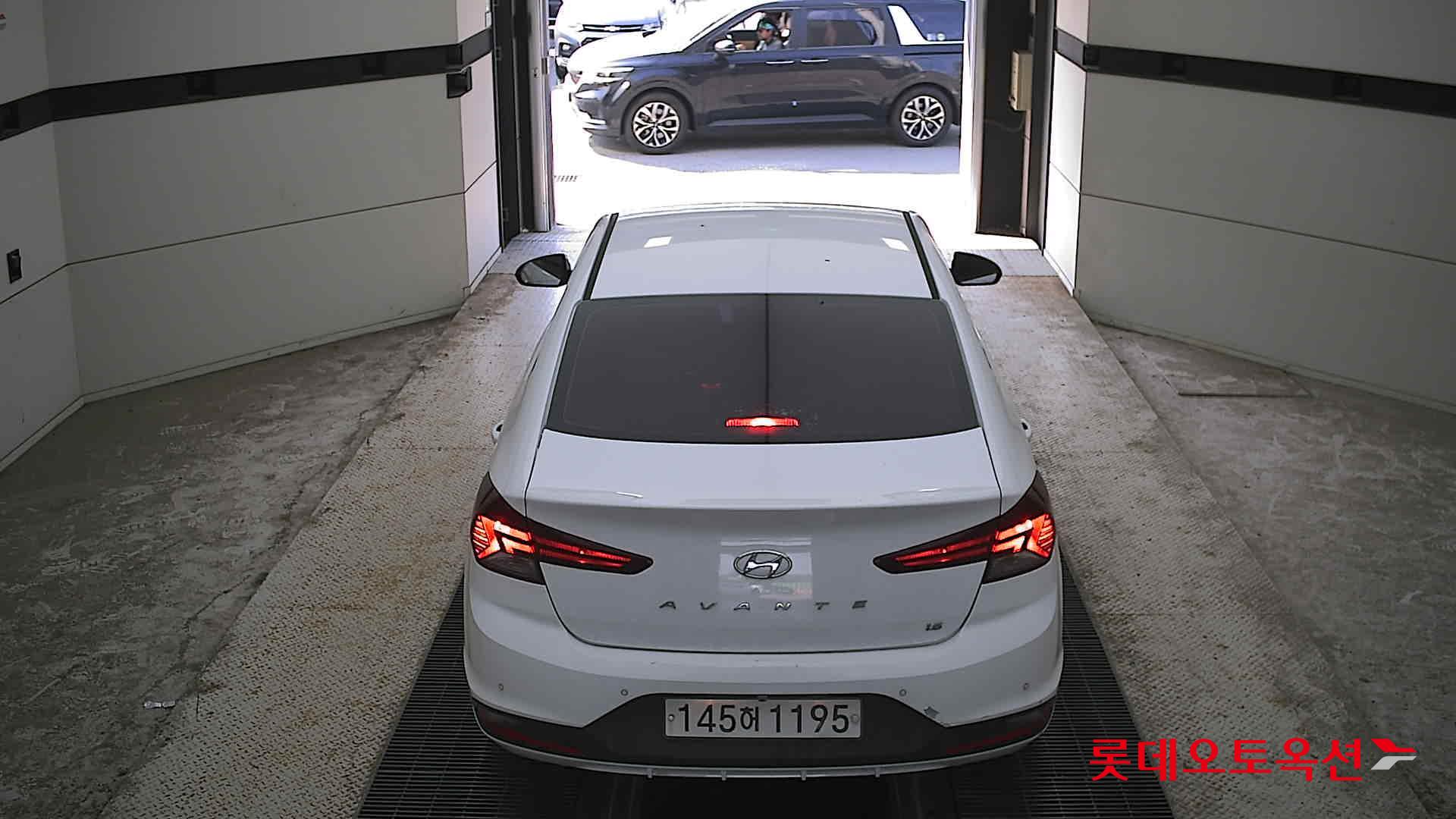2020 - hyundai avante