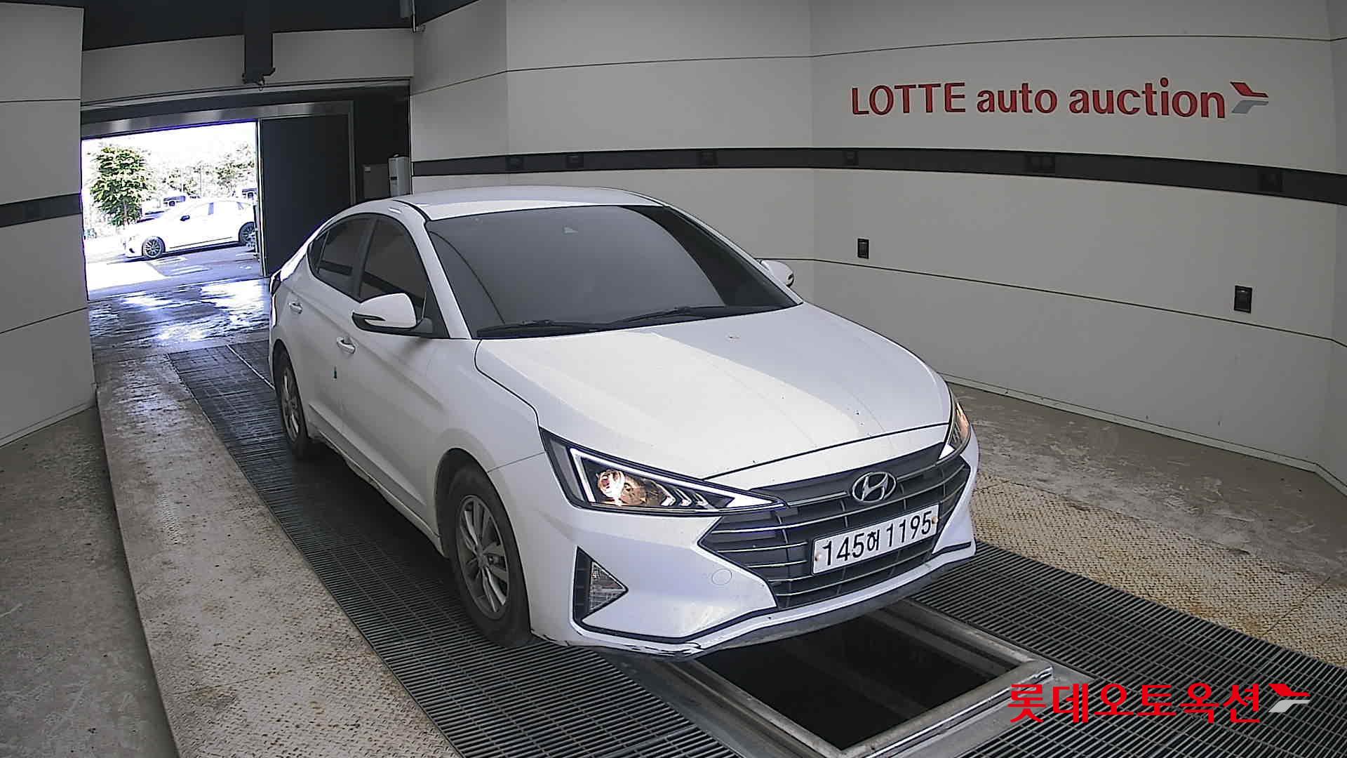 2020 - hyundai avante