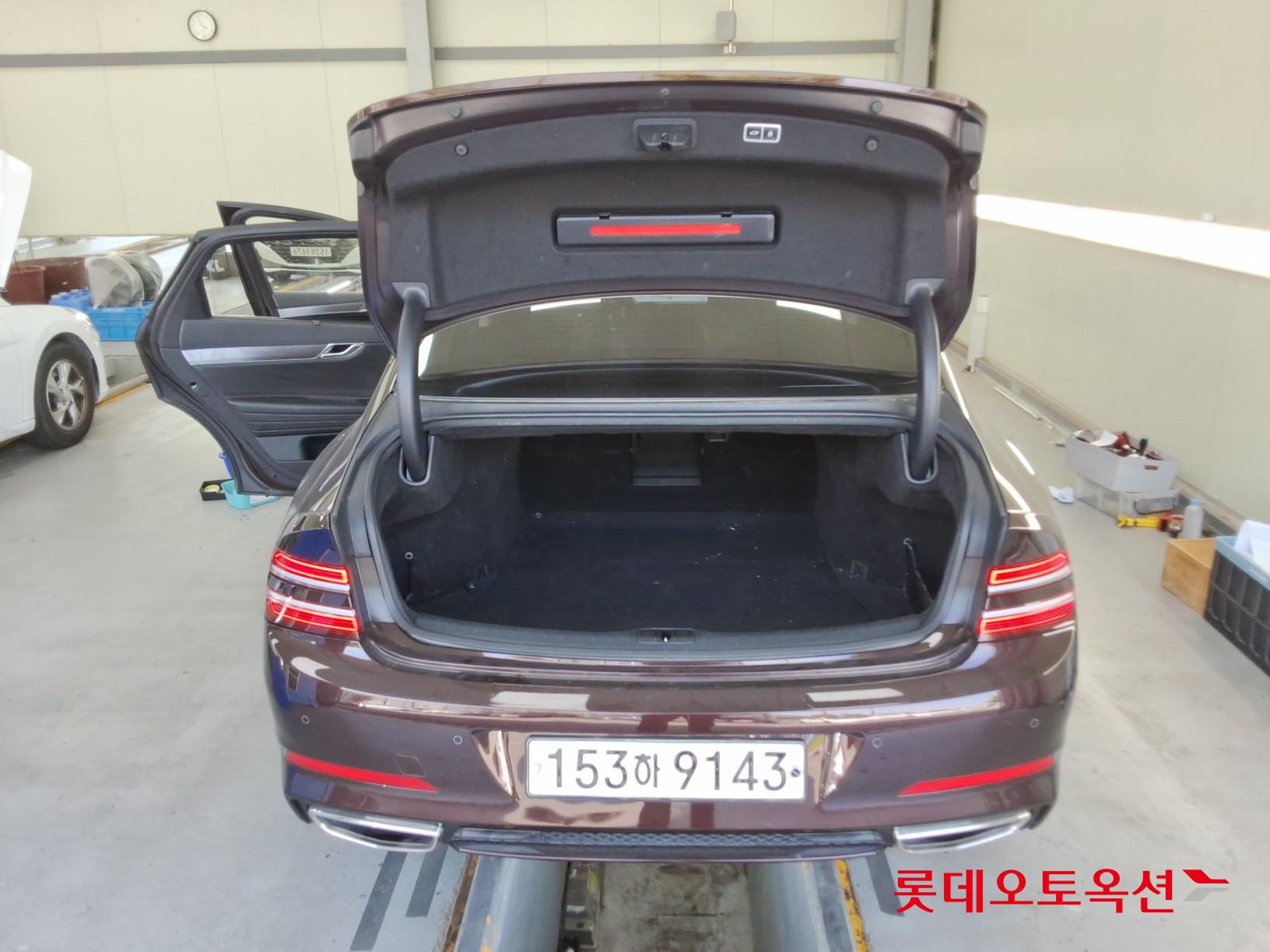 2021 - genesis g80