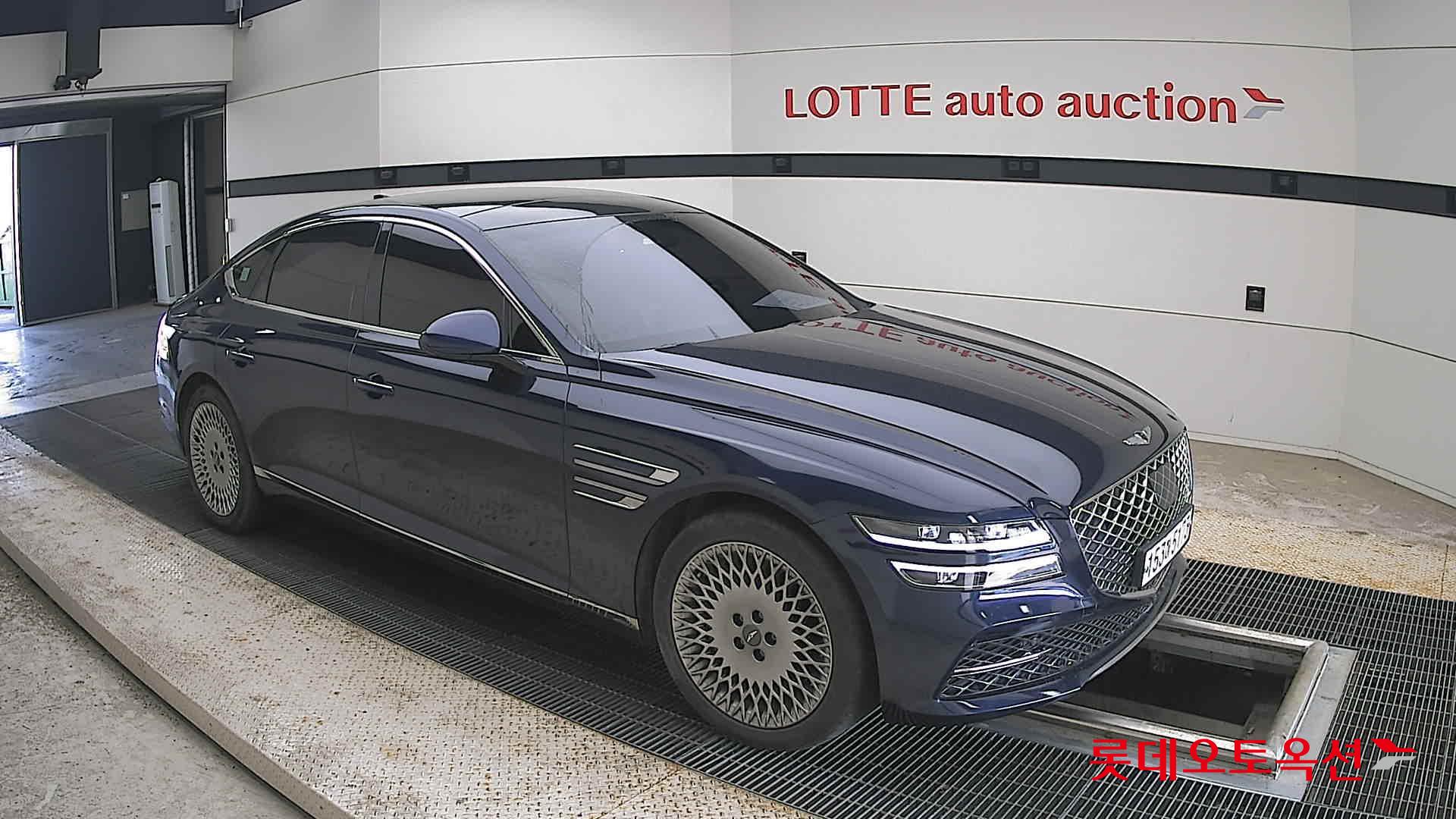 2021 - genesis g80