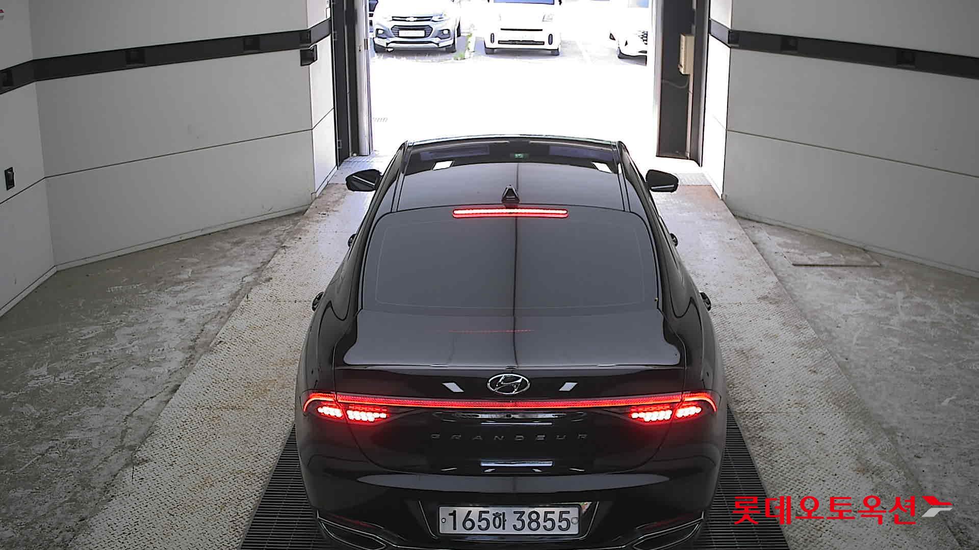 2022 - hyundai grandeur