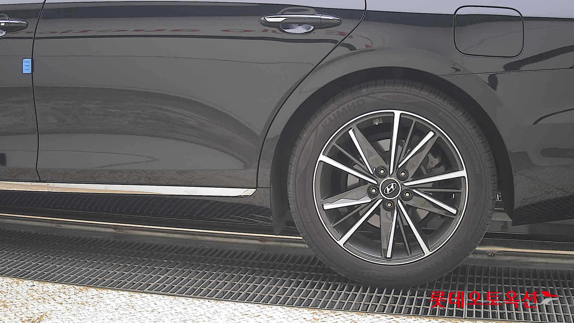 2022 - hyundai grandeur