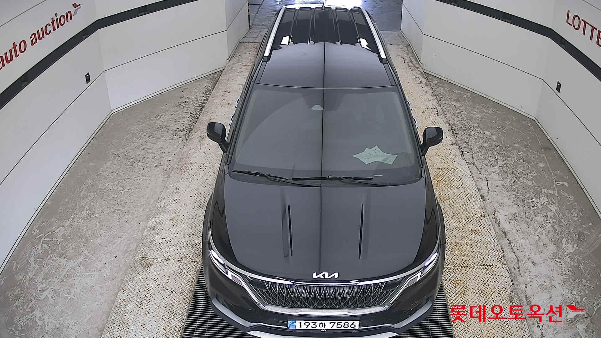 2022 - kia carnival