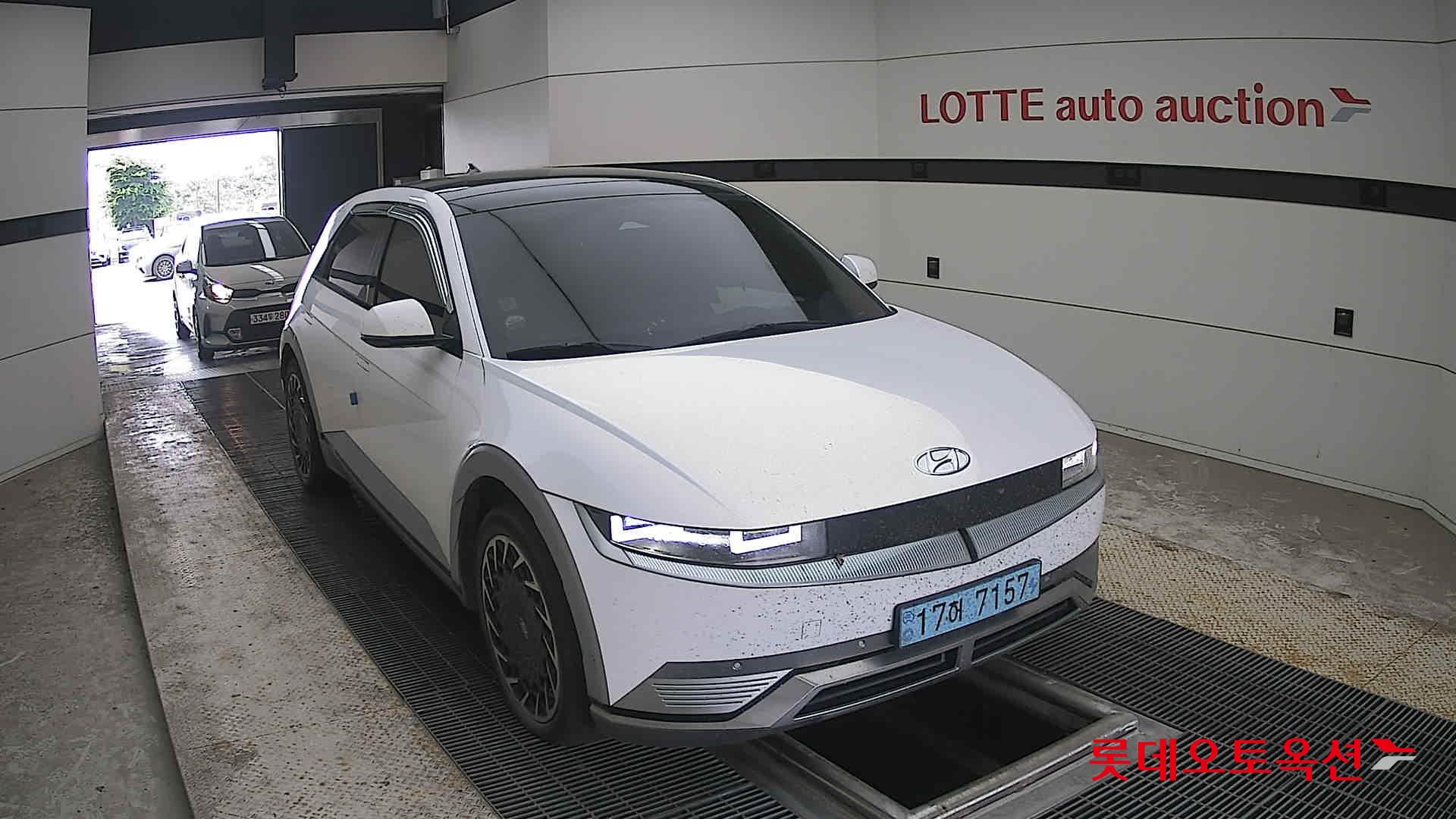 2022 - hyundai ioniq