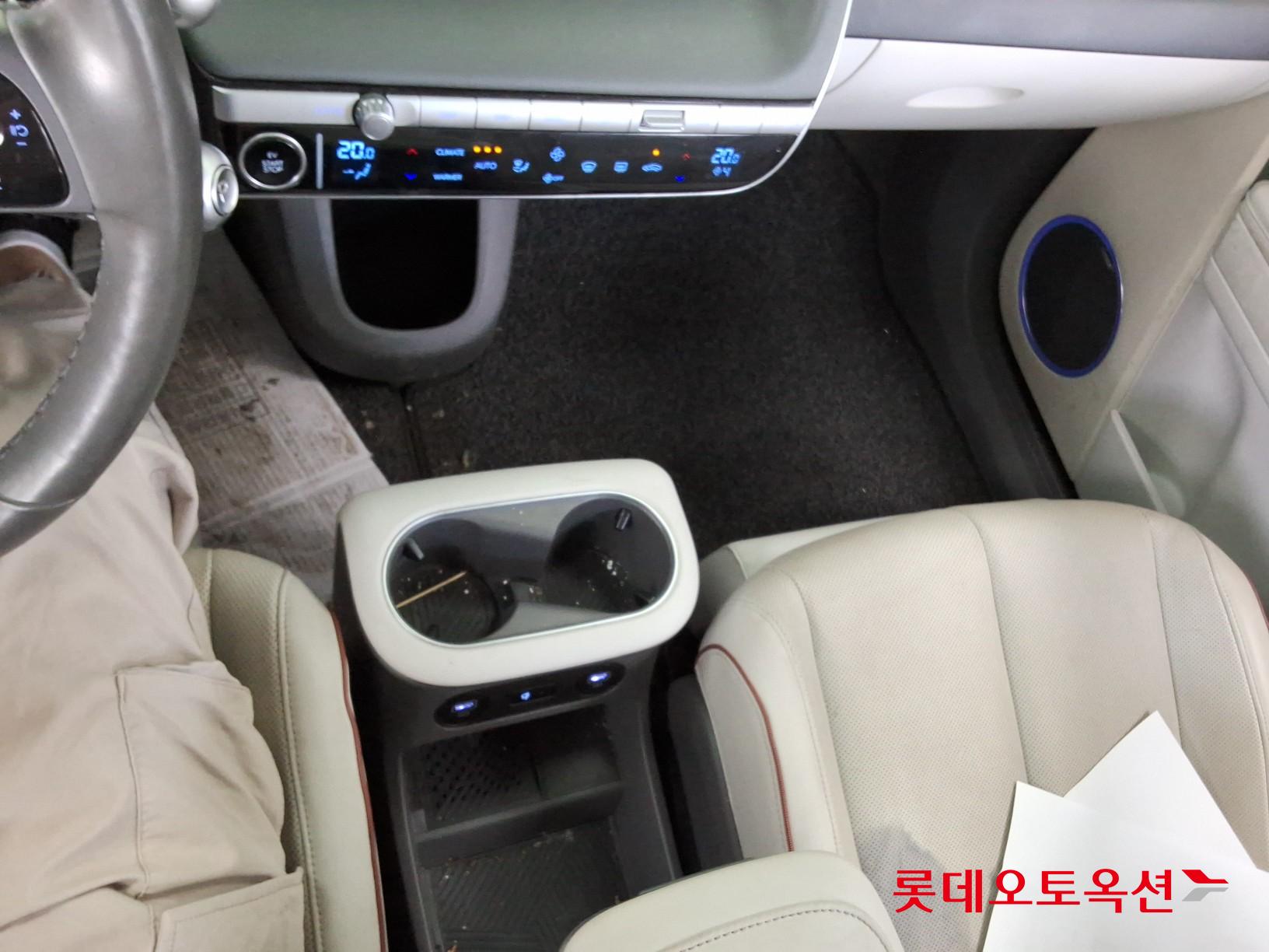 2022 - hyundai ioniq