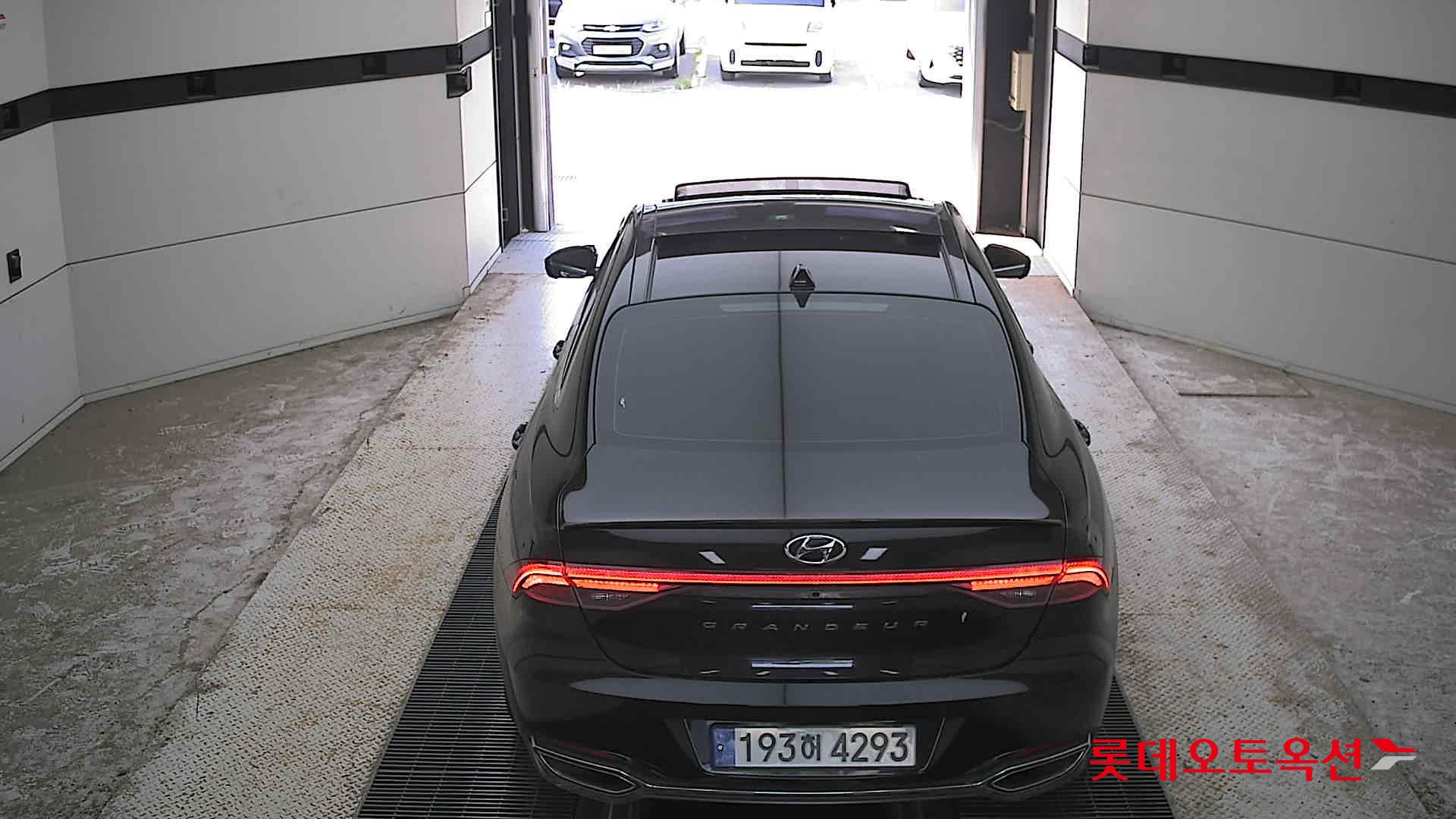 2022 - hyundai grandeur