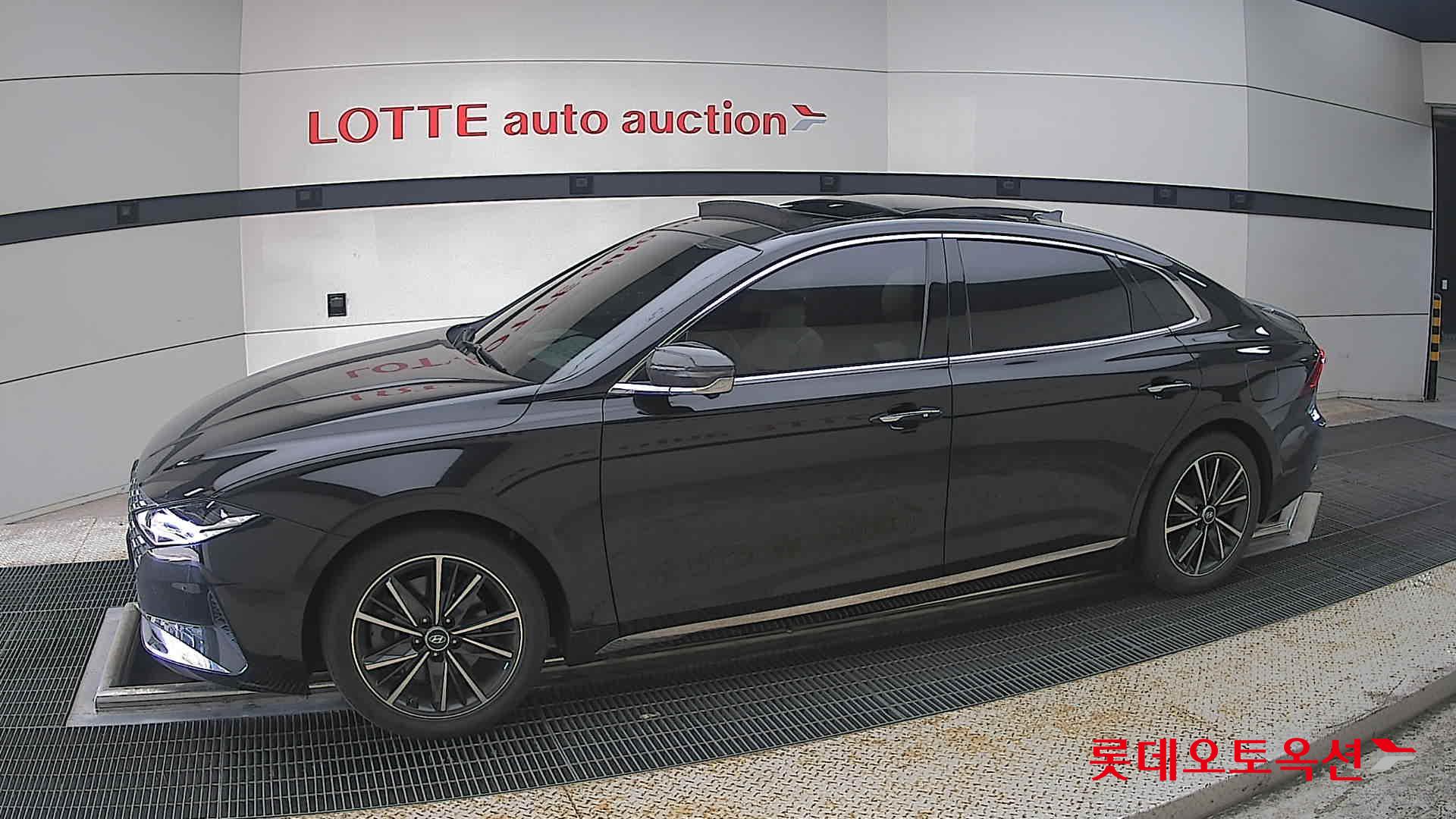 2022 - hyundai grandeur