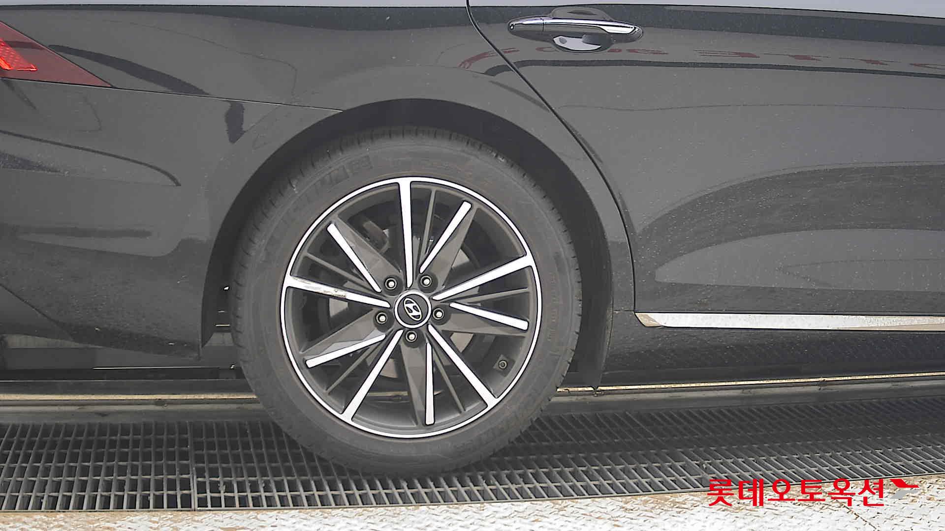 2022 - hyundai grandeur