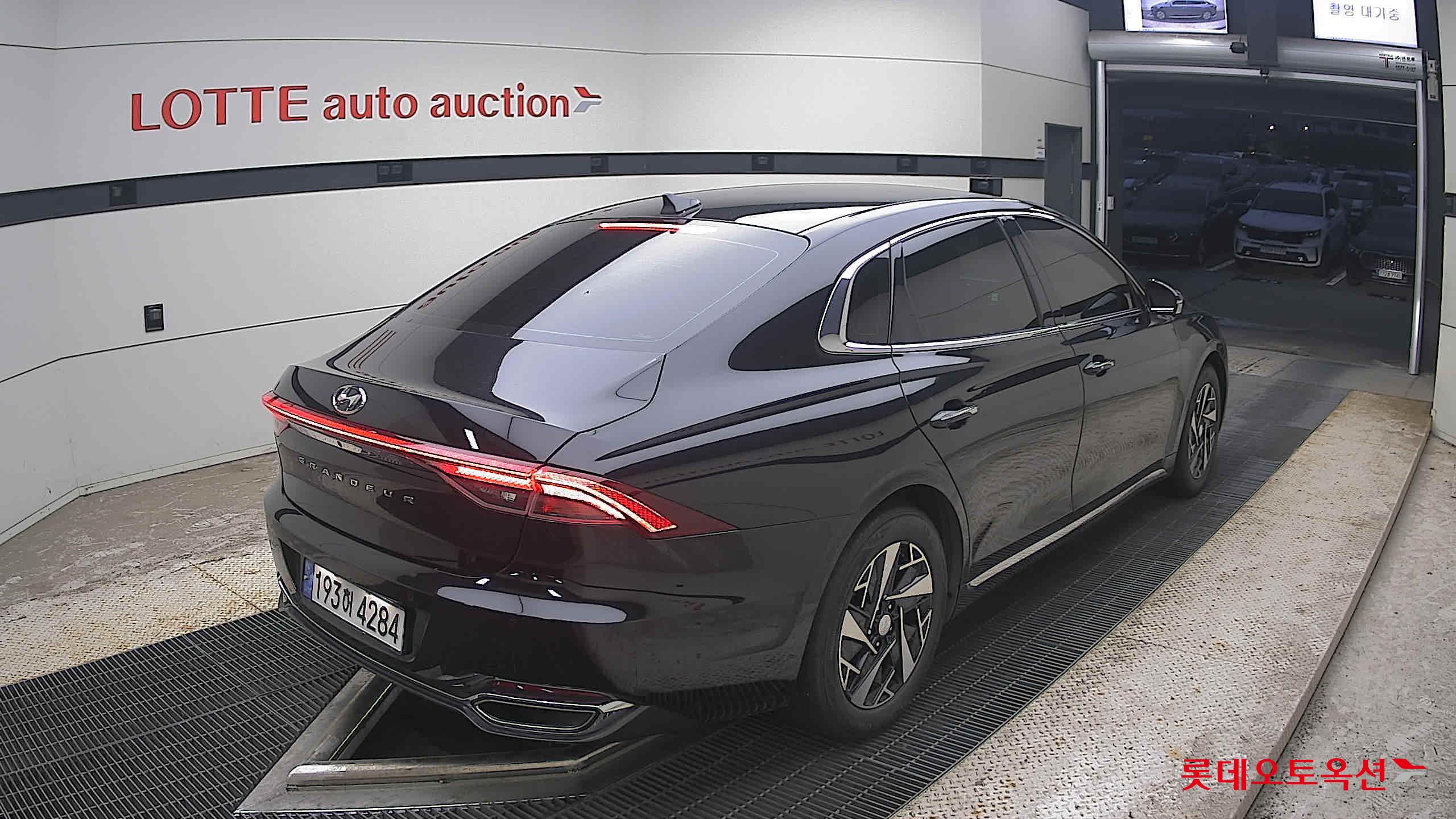2023 - hyundai grandeur