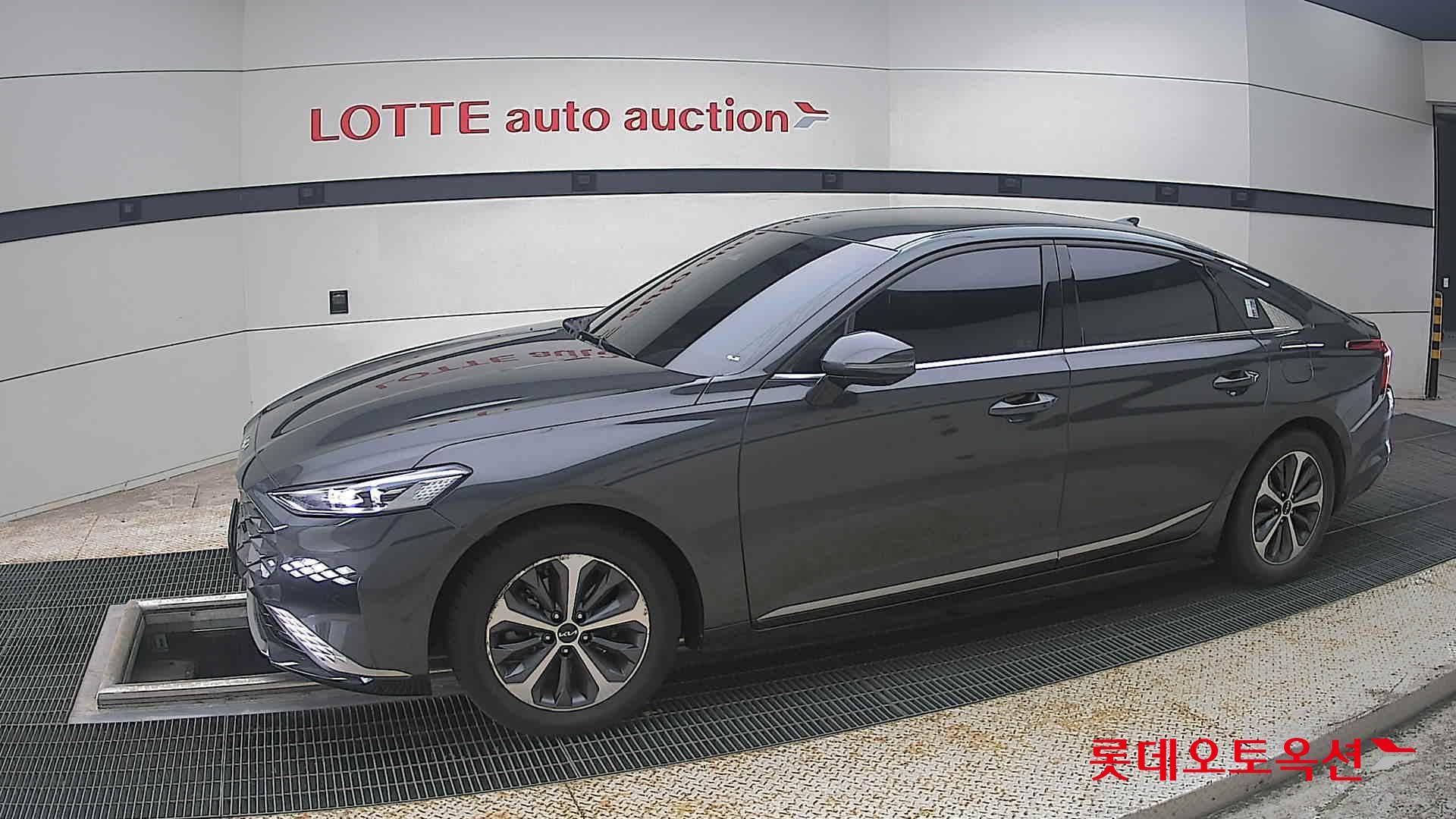 2023 - kia k8