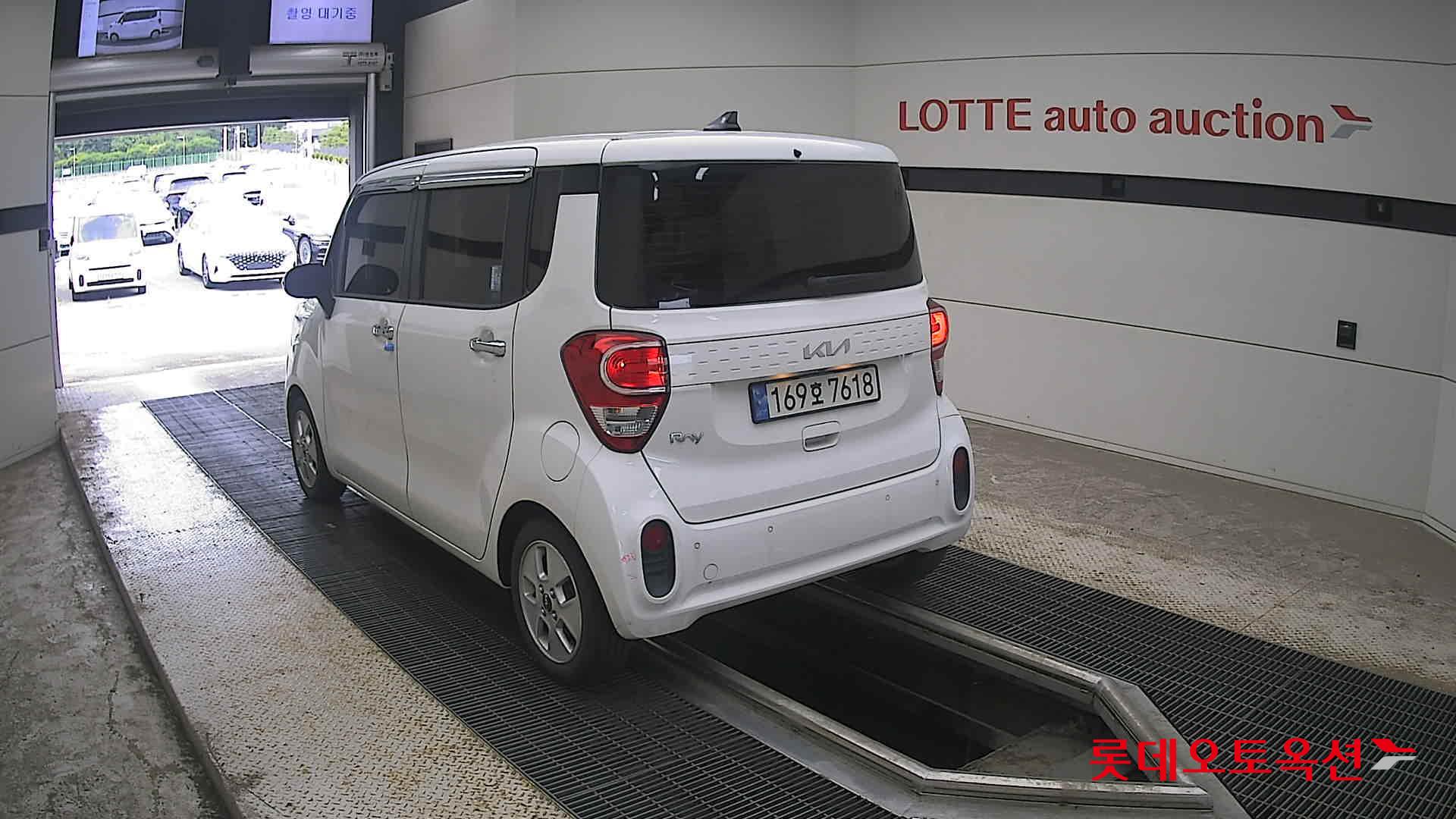 2022 - kia ray
