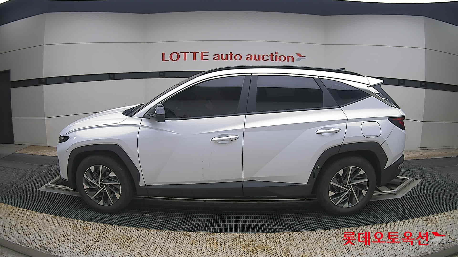 2022 - hyundai tucson