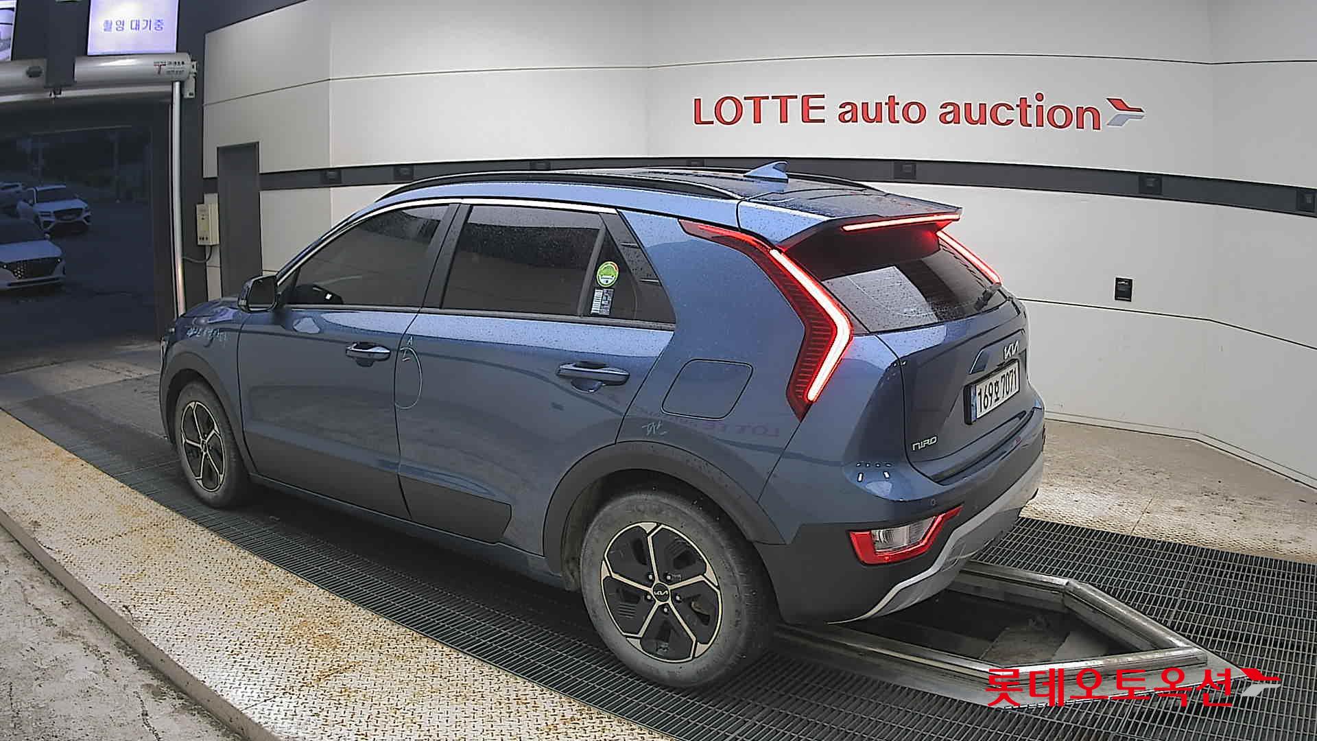 2022 - kia niro