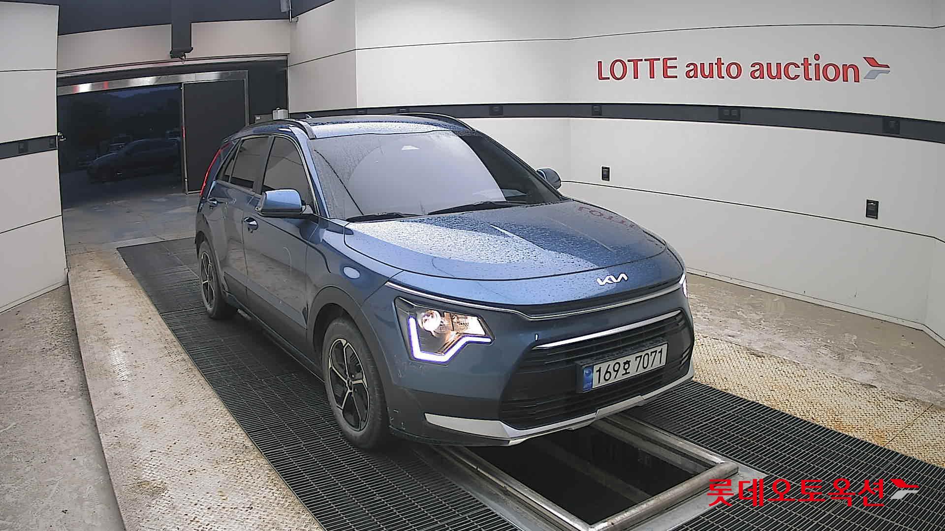 2022 - kia niro